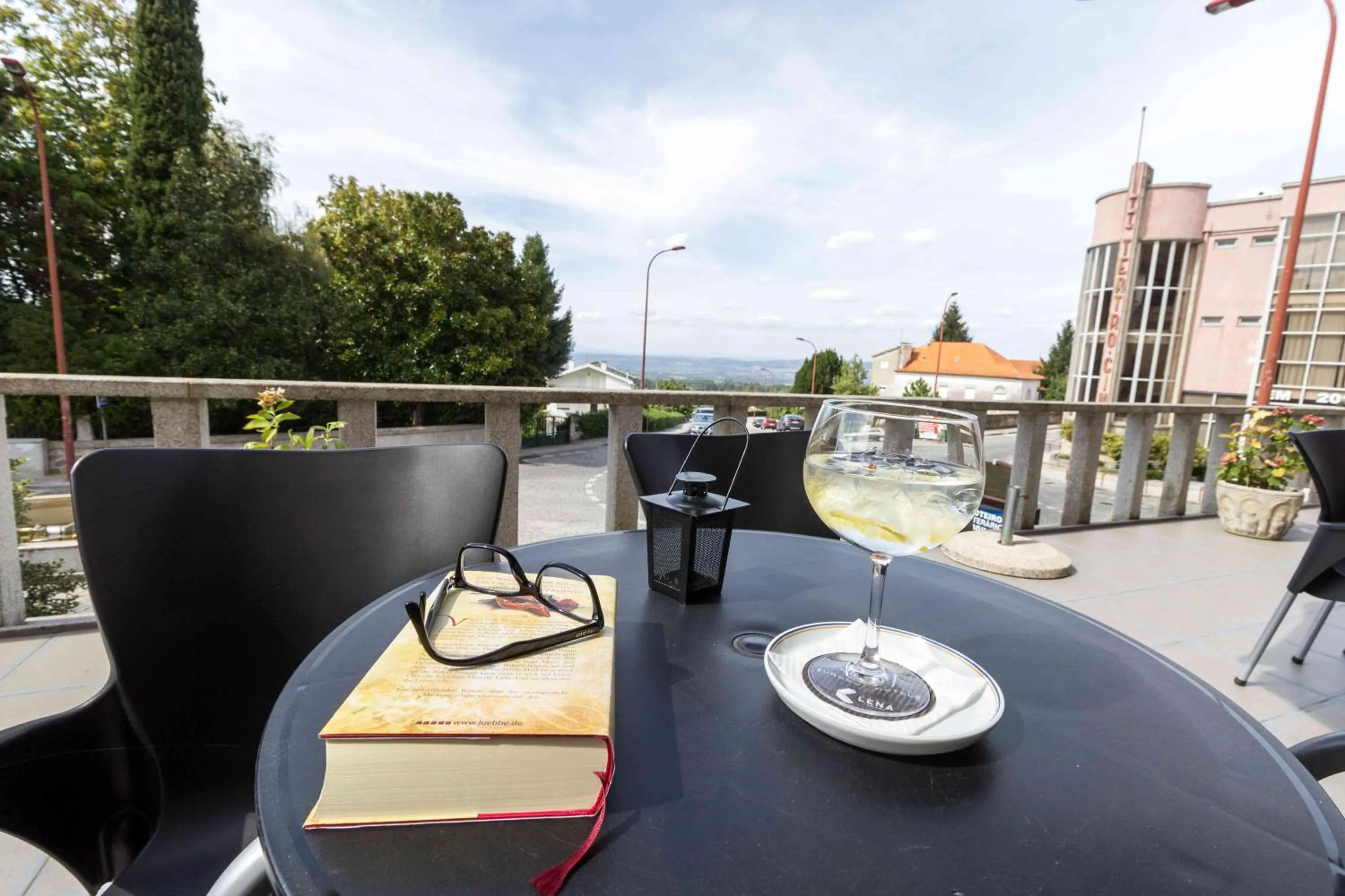 Balcony/Terrace in Hotel Eurosol Gouveia
