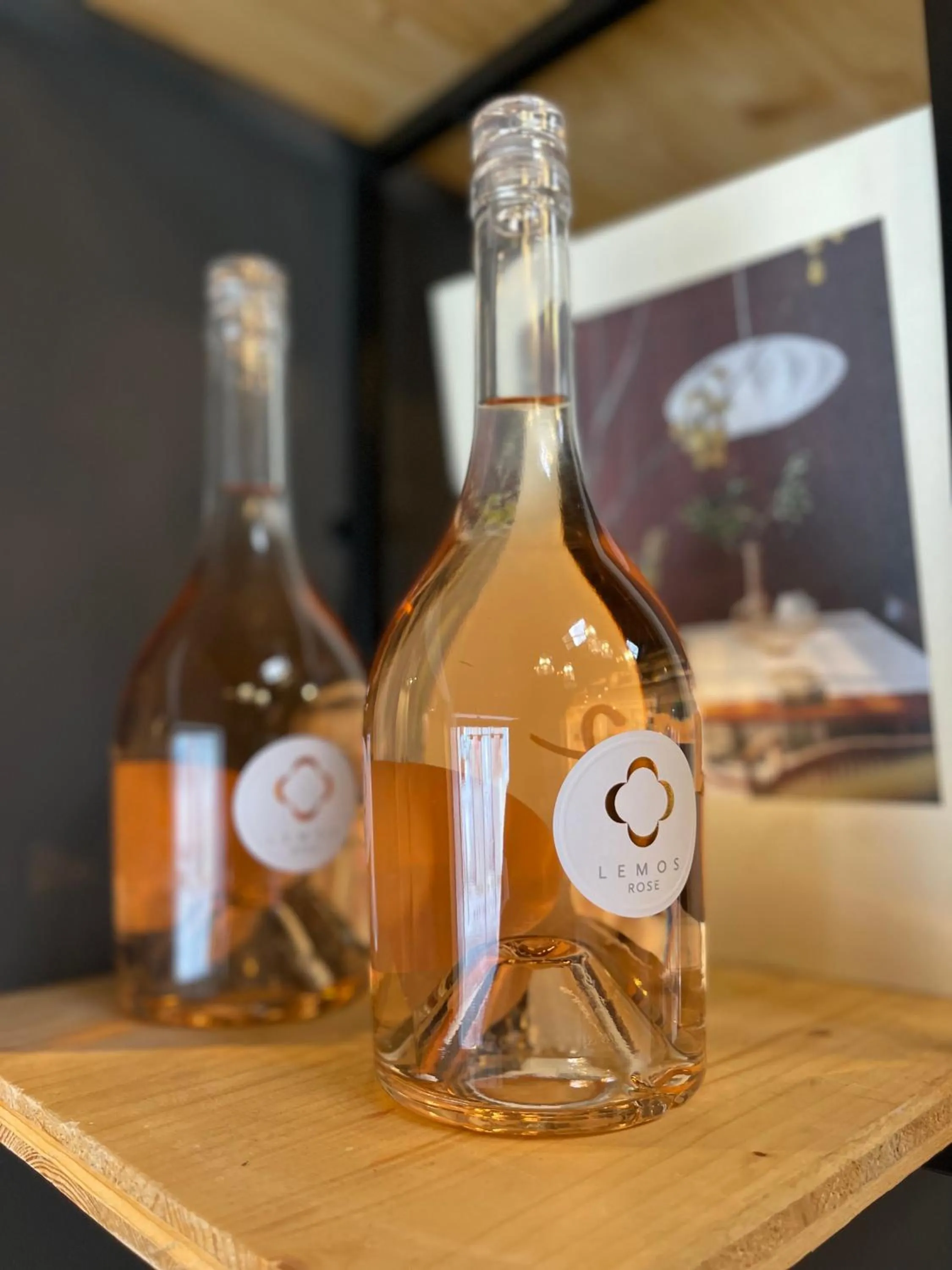 Restaurant/places to eat in 19 Tile Ceramic Concept - by Unlock Hotels