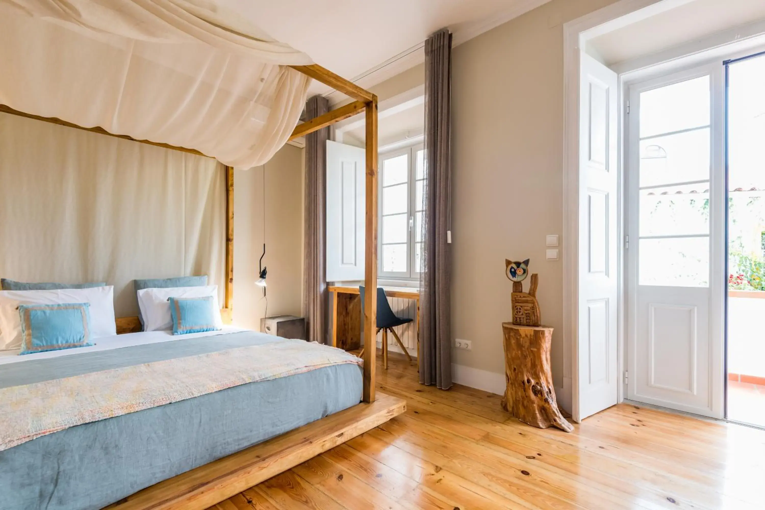 Deluxe Family Suite in 19 Tile Ceramic Concept - by Unlock Hotels Deluxe Family Suite in 19 Tile Ceramic Concept - by Unlock Hotels