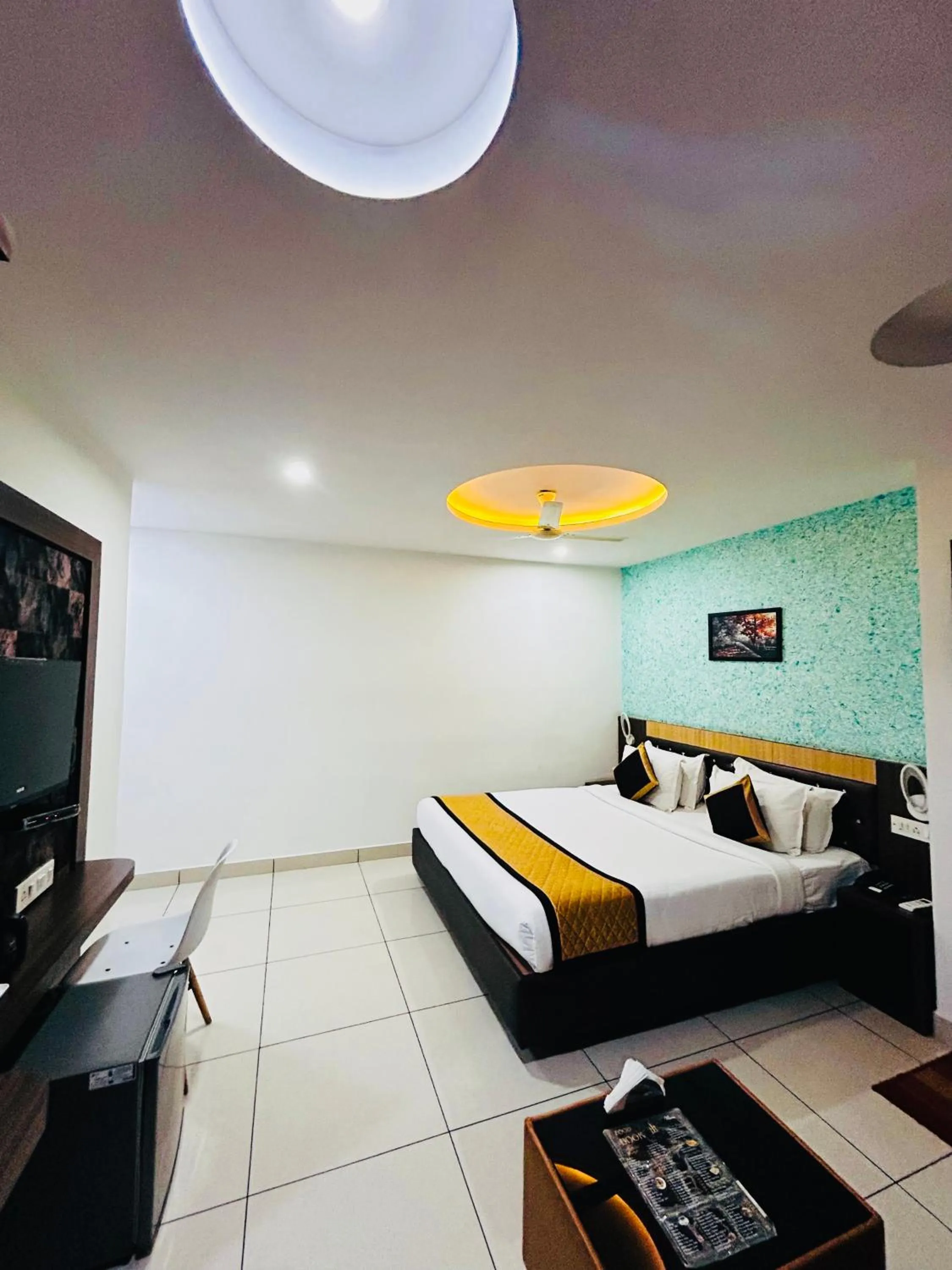 Bed in The Porch Inn Hotel & Service Apartments Near Nimhans Hospital