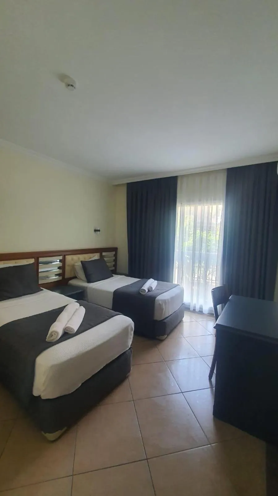 Bed in Club Karakas Apart Otel