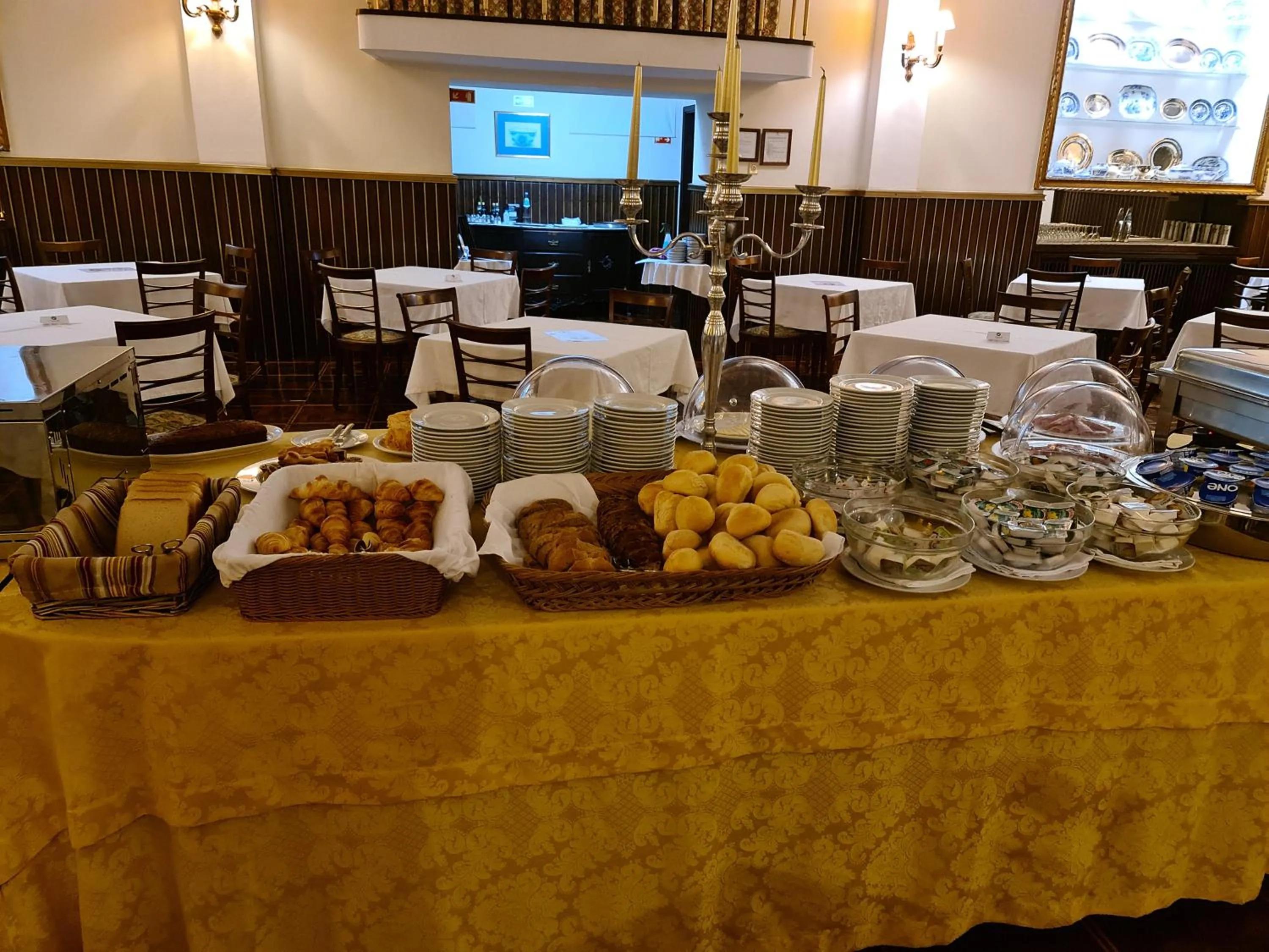 Breakfast in Hotel Urgeirica