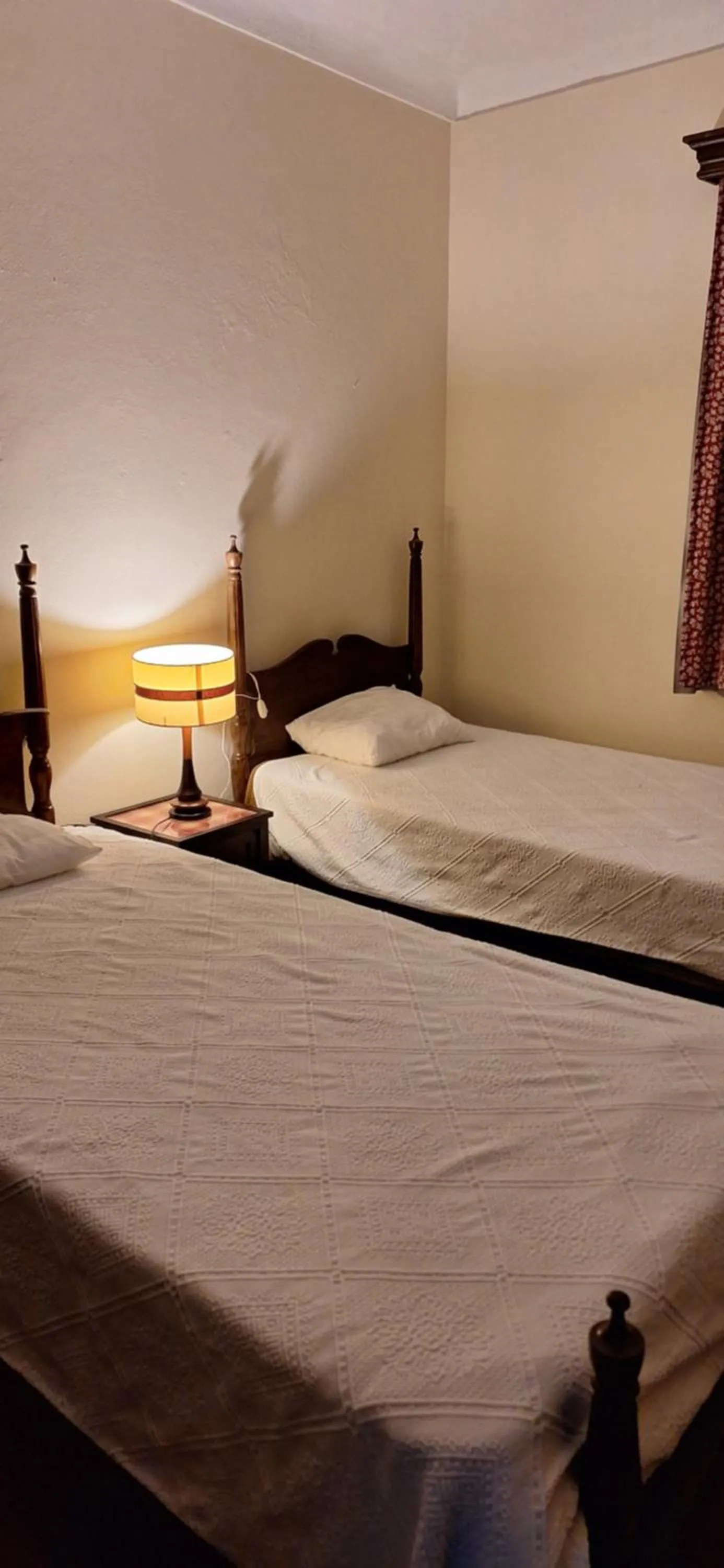 Bed in Hotel Urgeirica