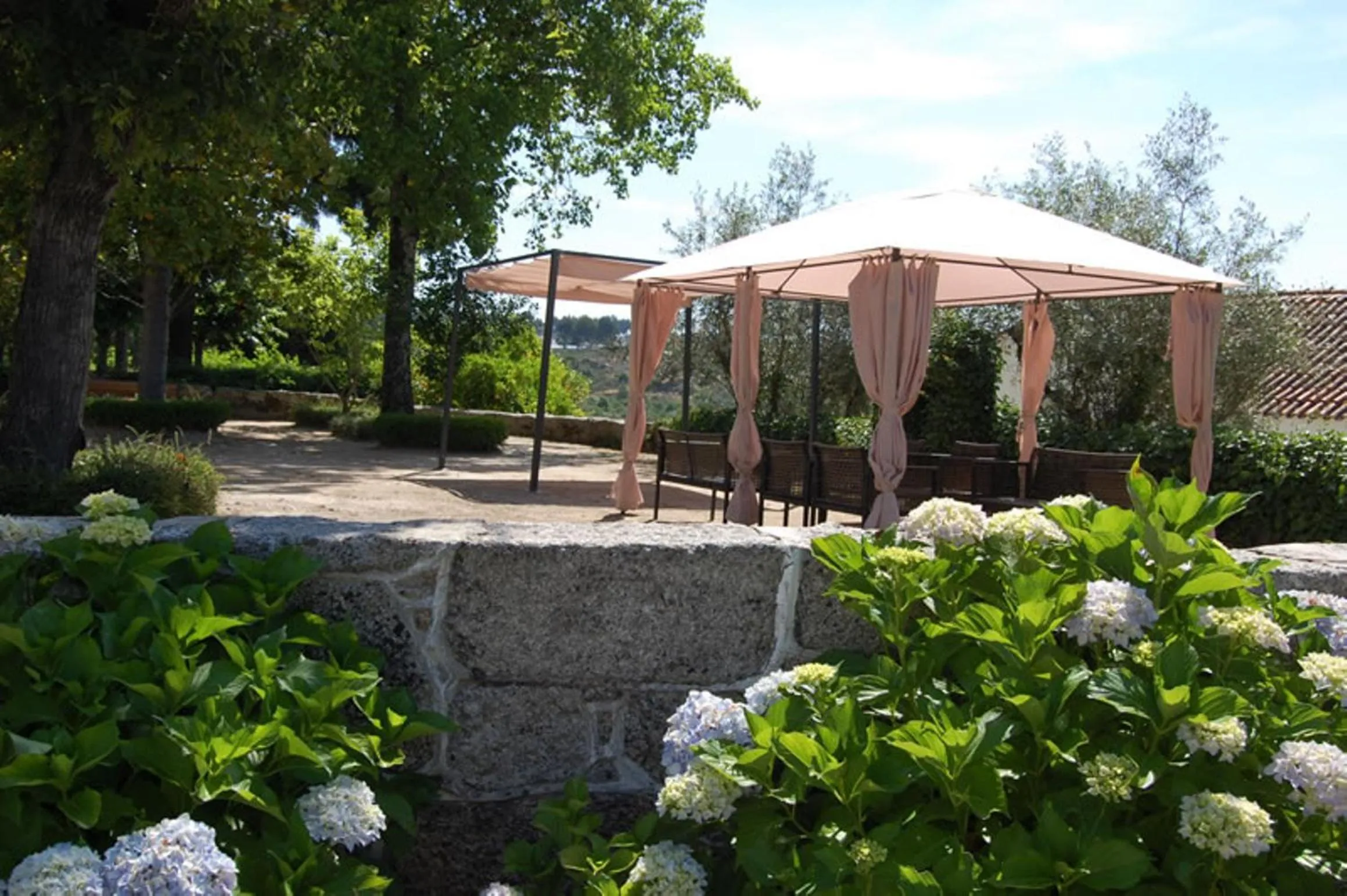 Garden in Hotel Urgeirica