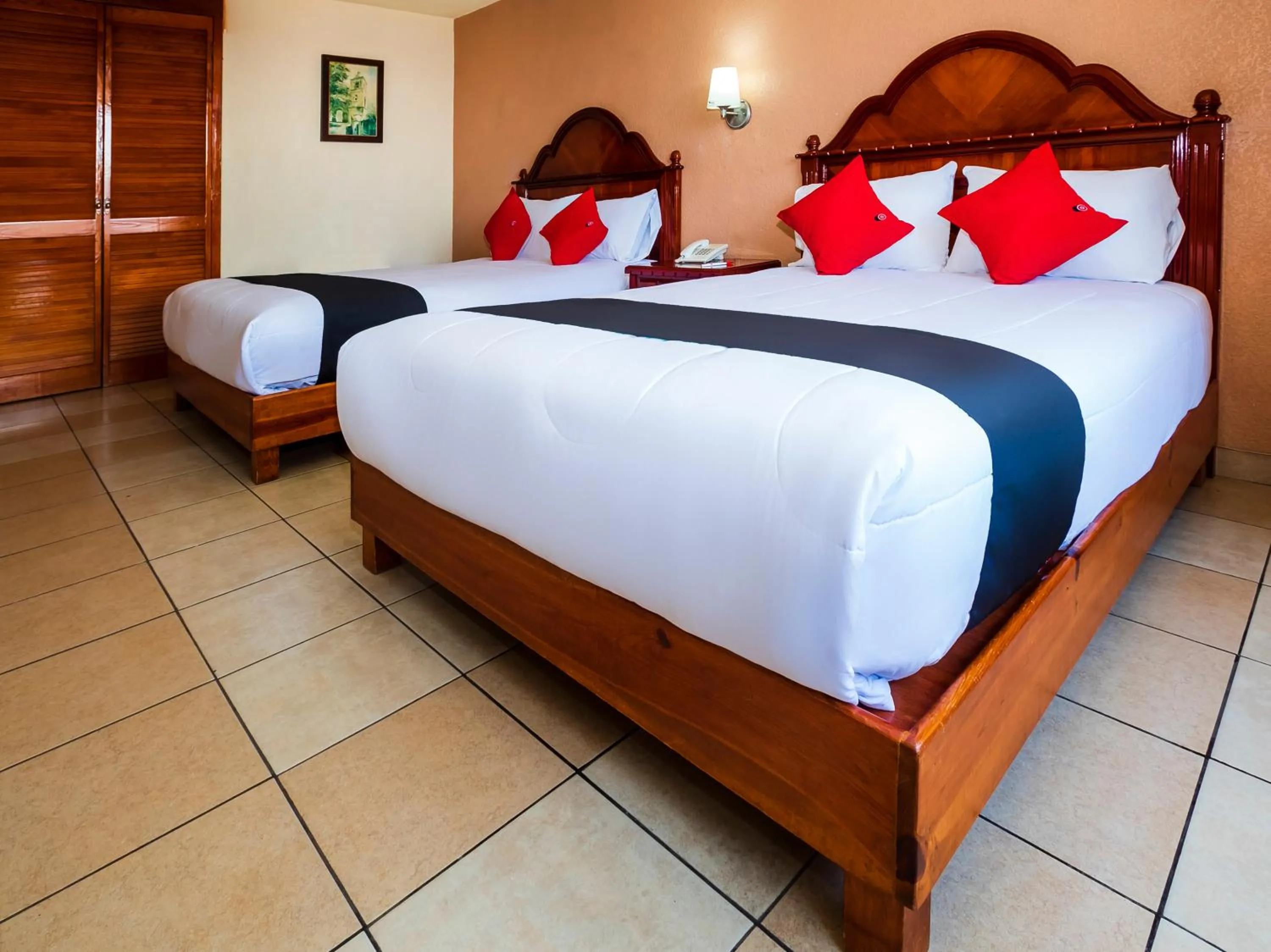 Bedroom, Bed in Hotel De La Loma