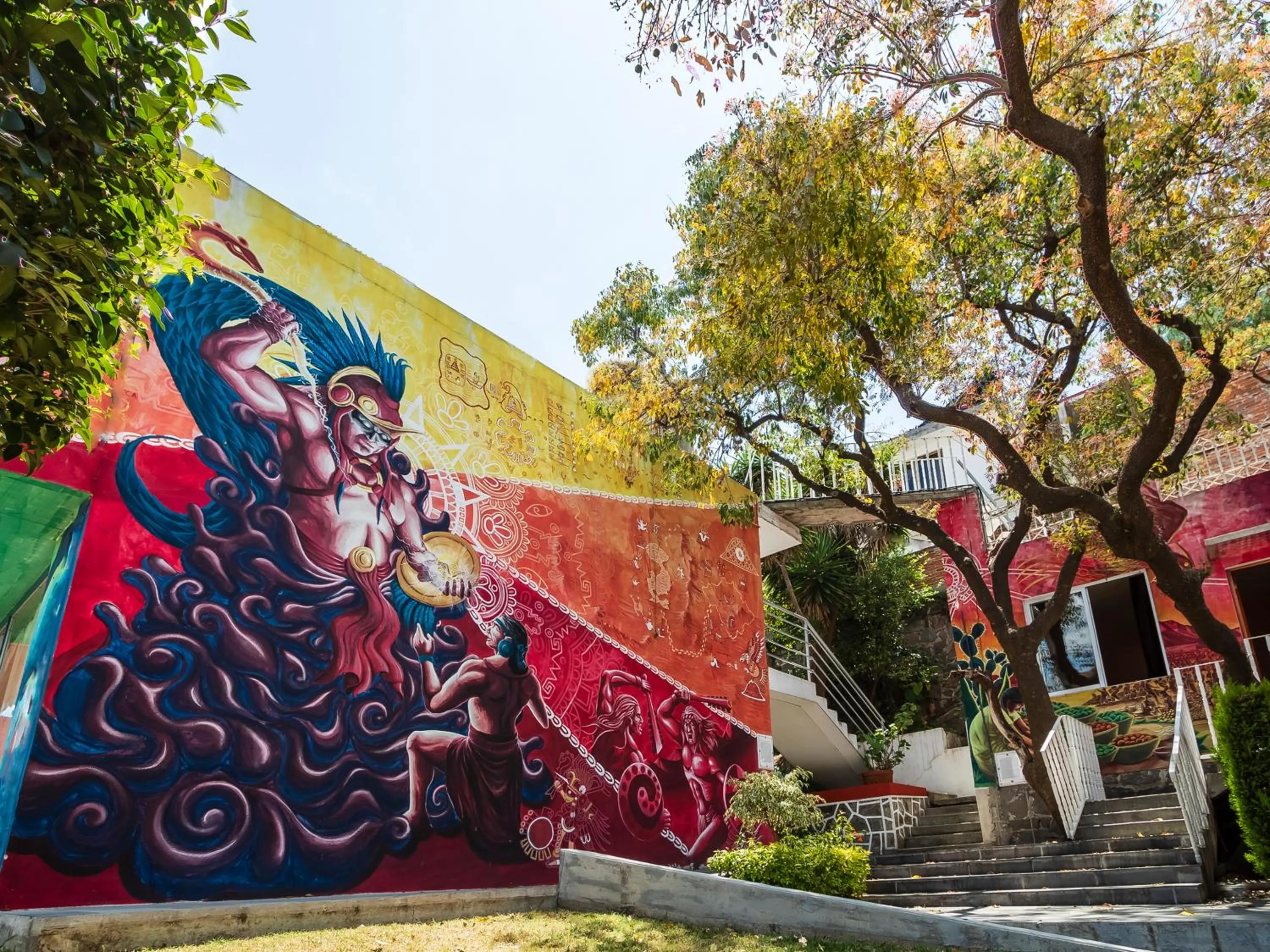 Facade/entrance in Hotel De La Loma