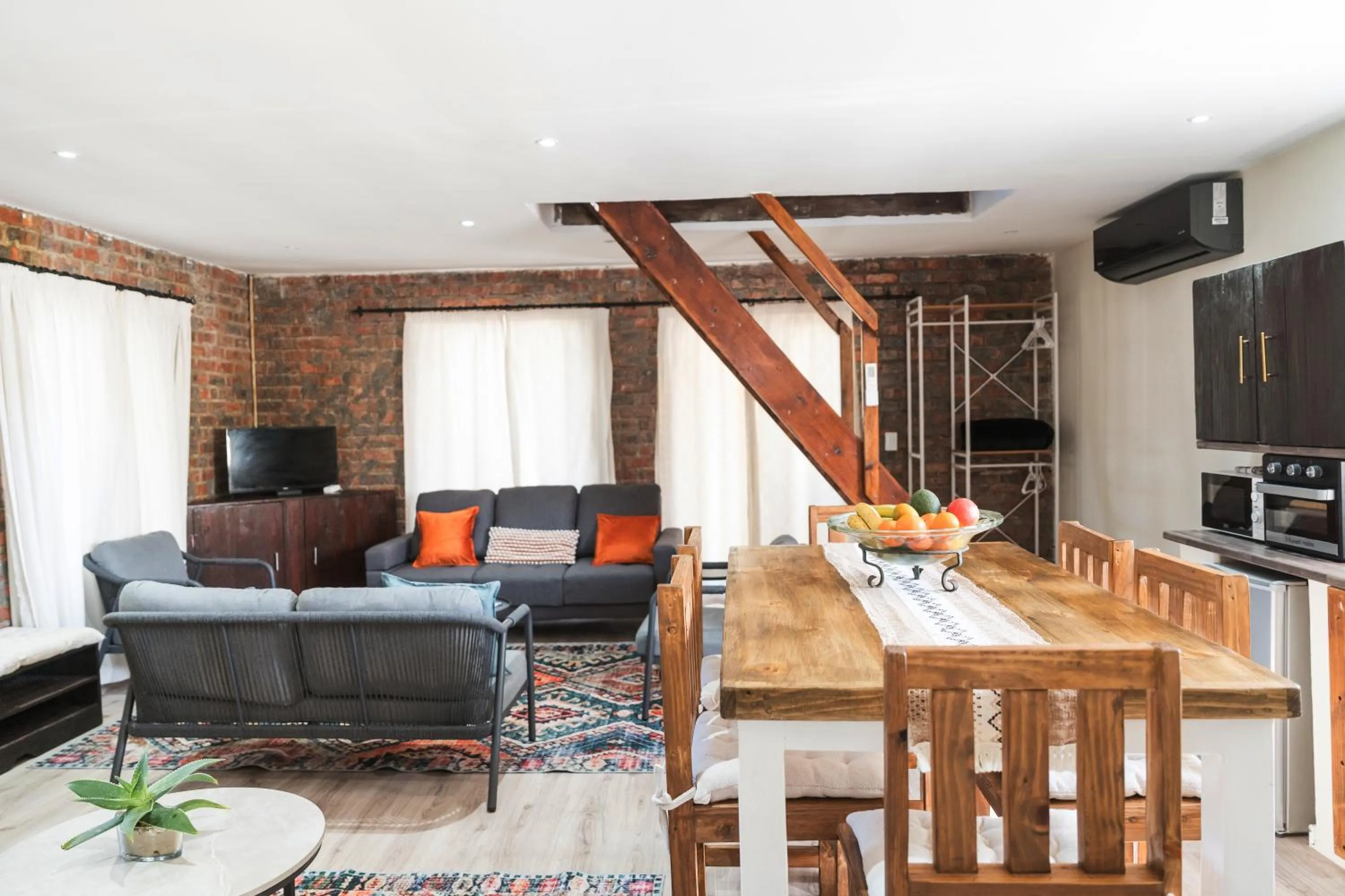 Living room in Be My Guest Lodge