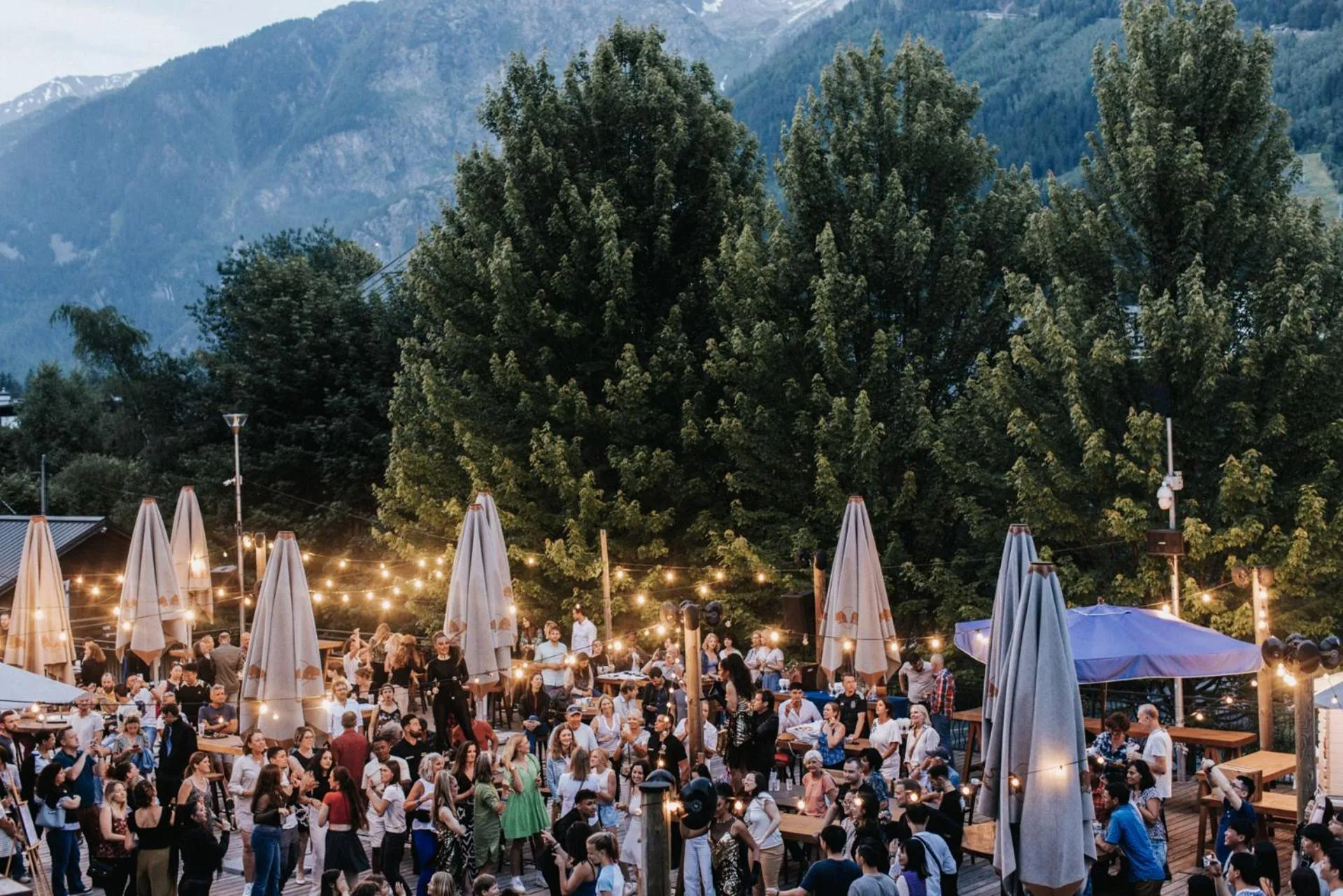 Patio in La Folie Douce Hotels Chamonix