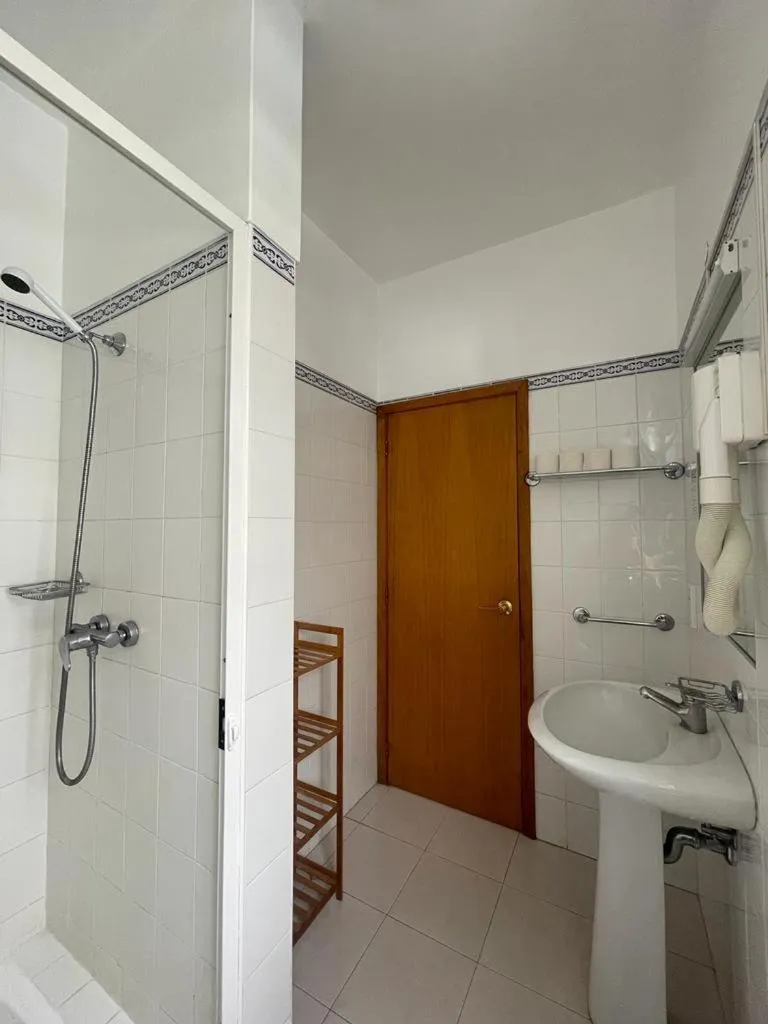 Shower in Valhalla Panorama