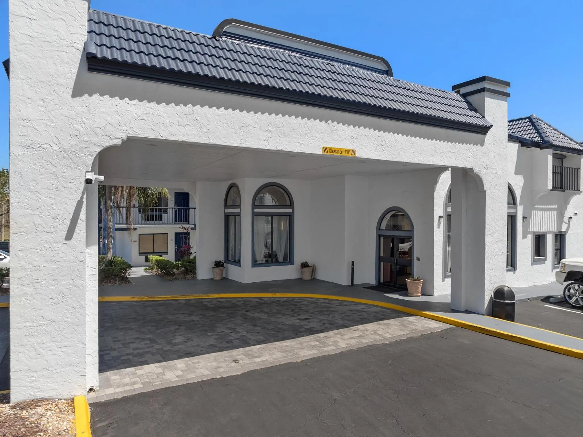 Property building in Baymont by Wyndham Orlando East