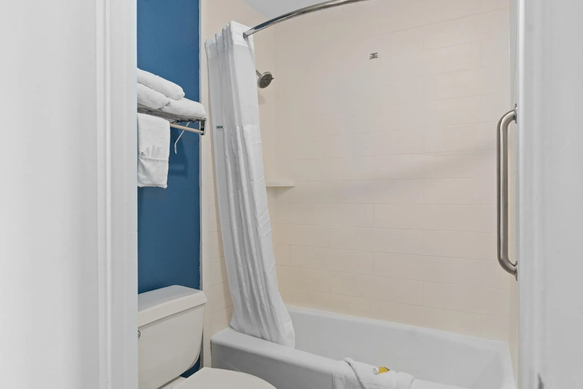 Bathroom in Baymont by Wyndham Orlando East