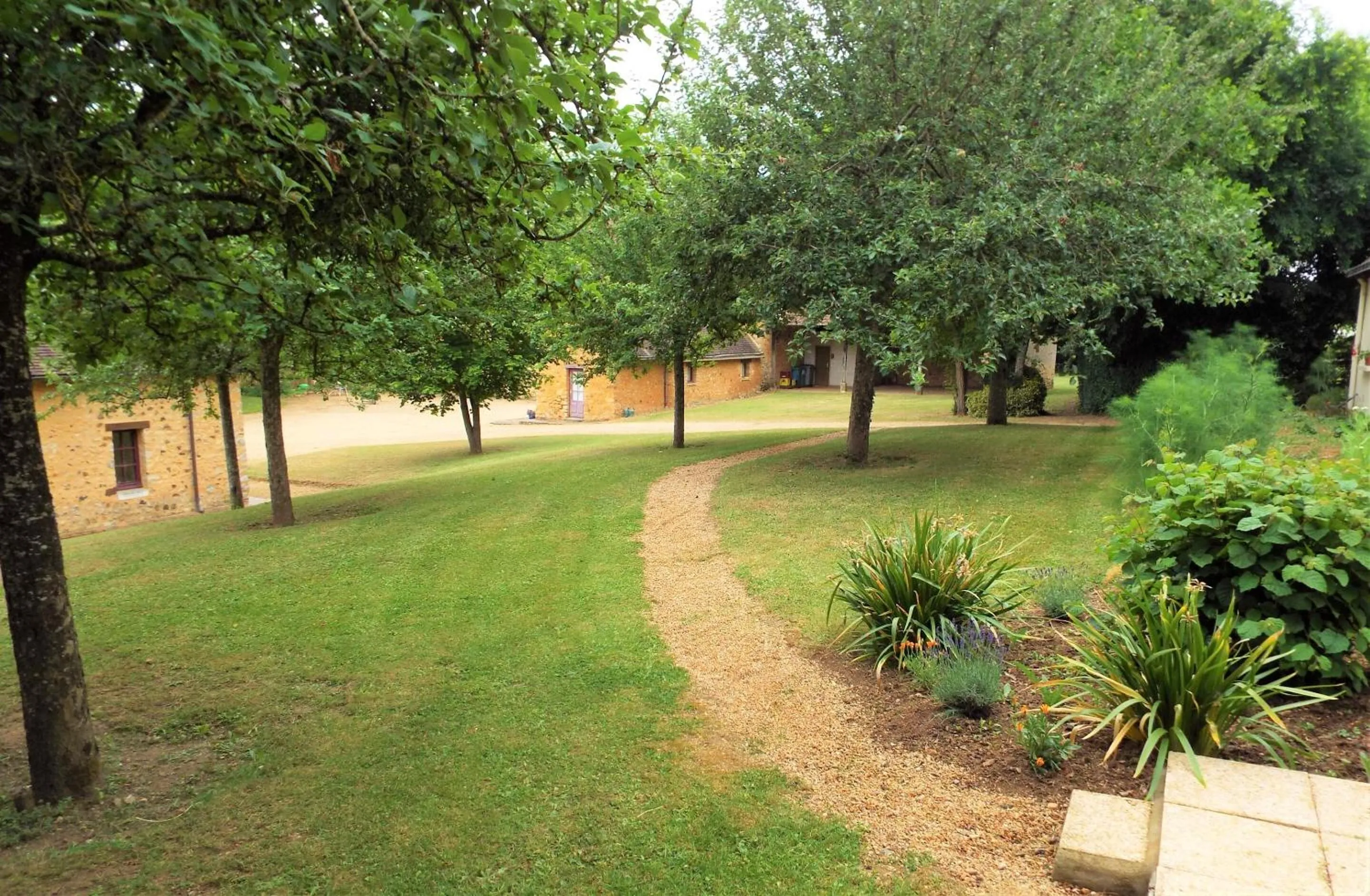 Property building in Manoir de la Basse-Cour