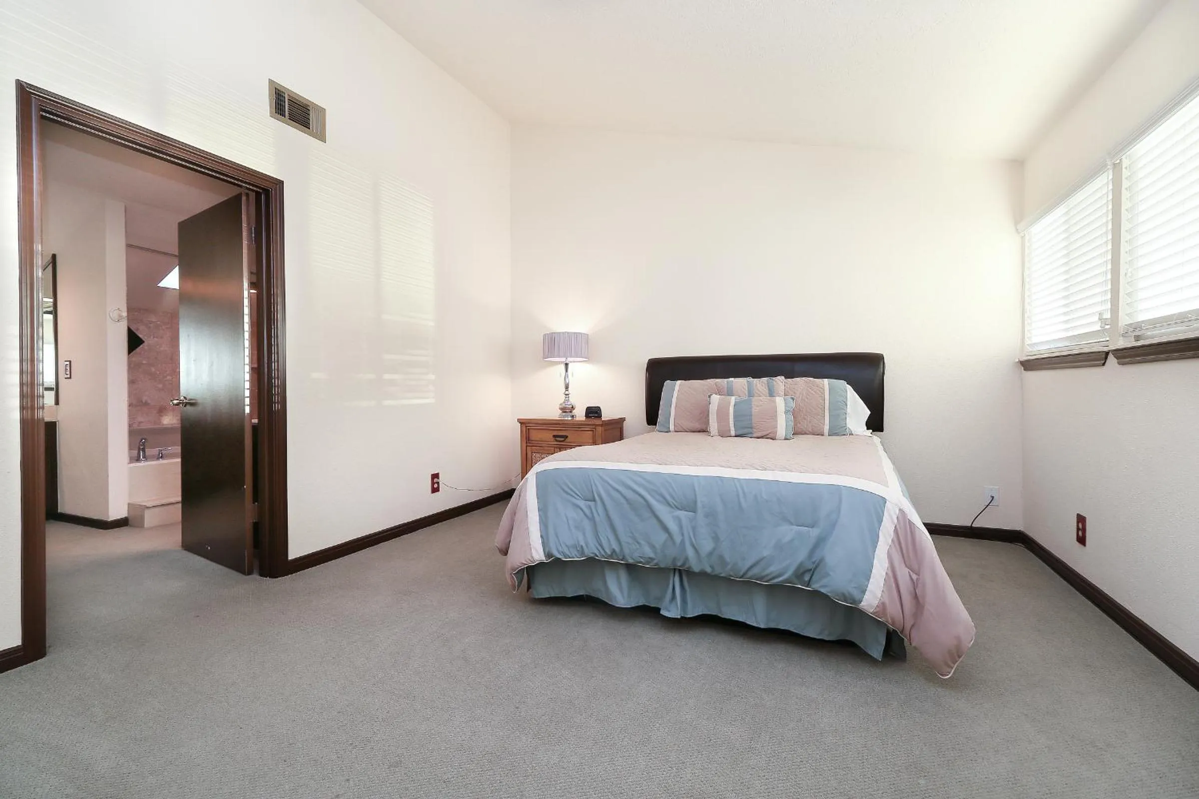 Bed in Resort Attractions