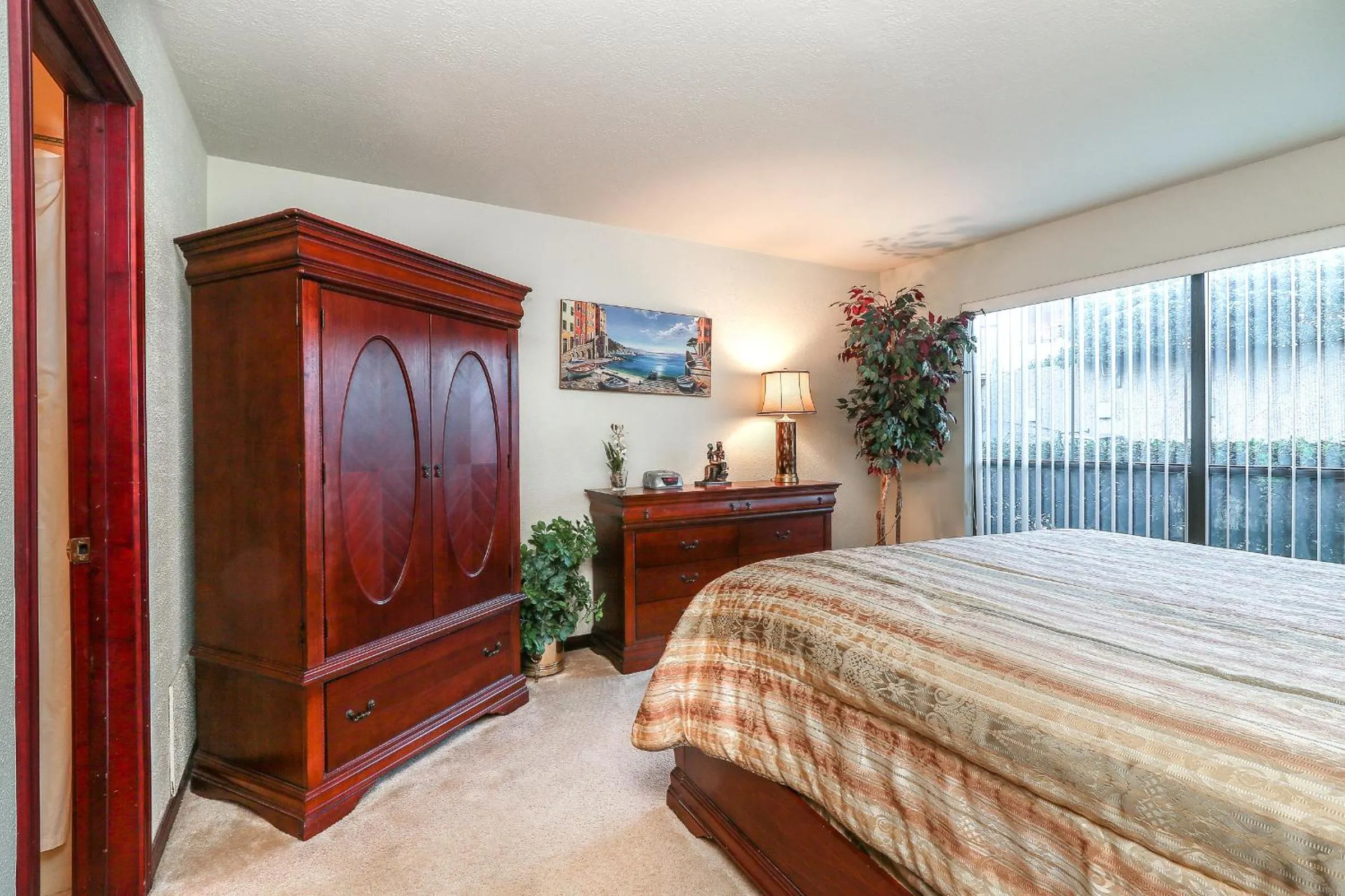 Bed in Resort Attractions