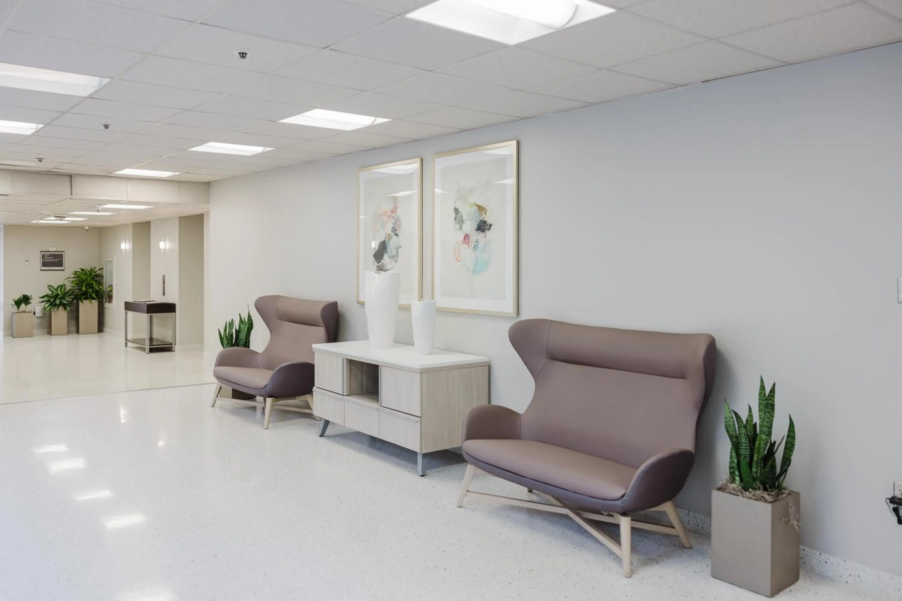 Lobby or reception in Brent House Hotel