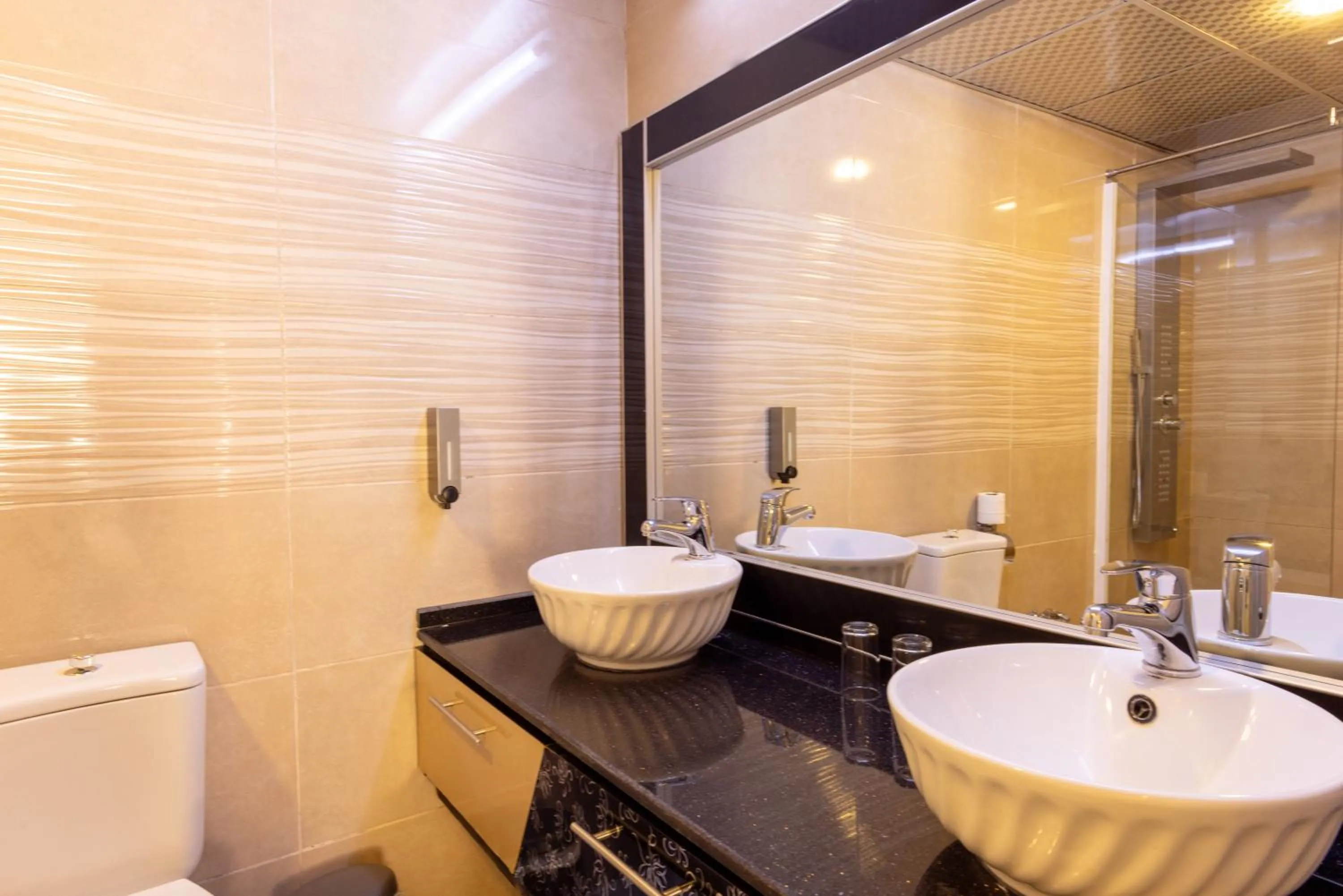 Bathroom in Petra Palace Hotel