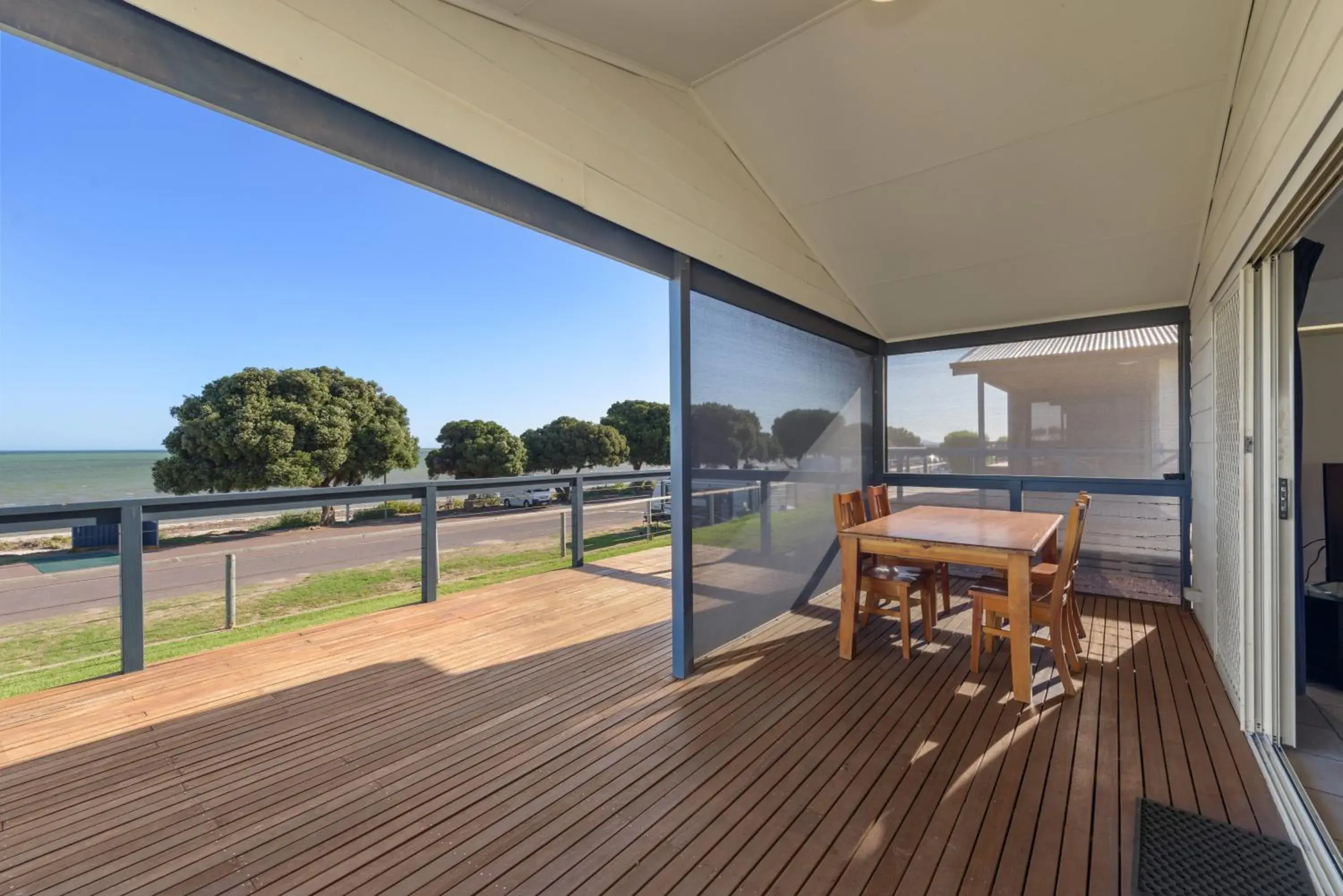 Deluxe 2 Bedroom Cabin - Sleeps 6 in Discovery Parks - Whyalla Foreshore Deluxe 2 Bedroom Cabin - Sleeps 6 in Discovery Parks - Whyalla Foreshore
