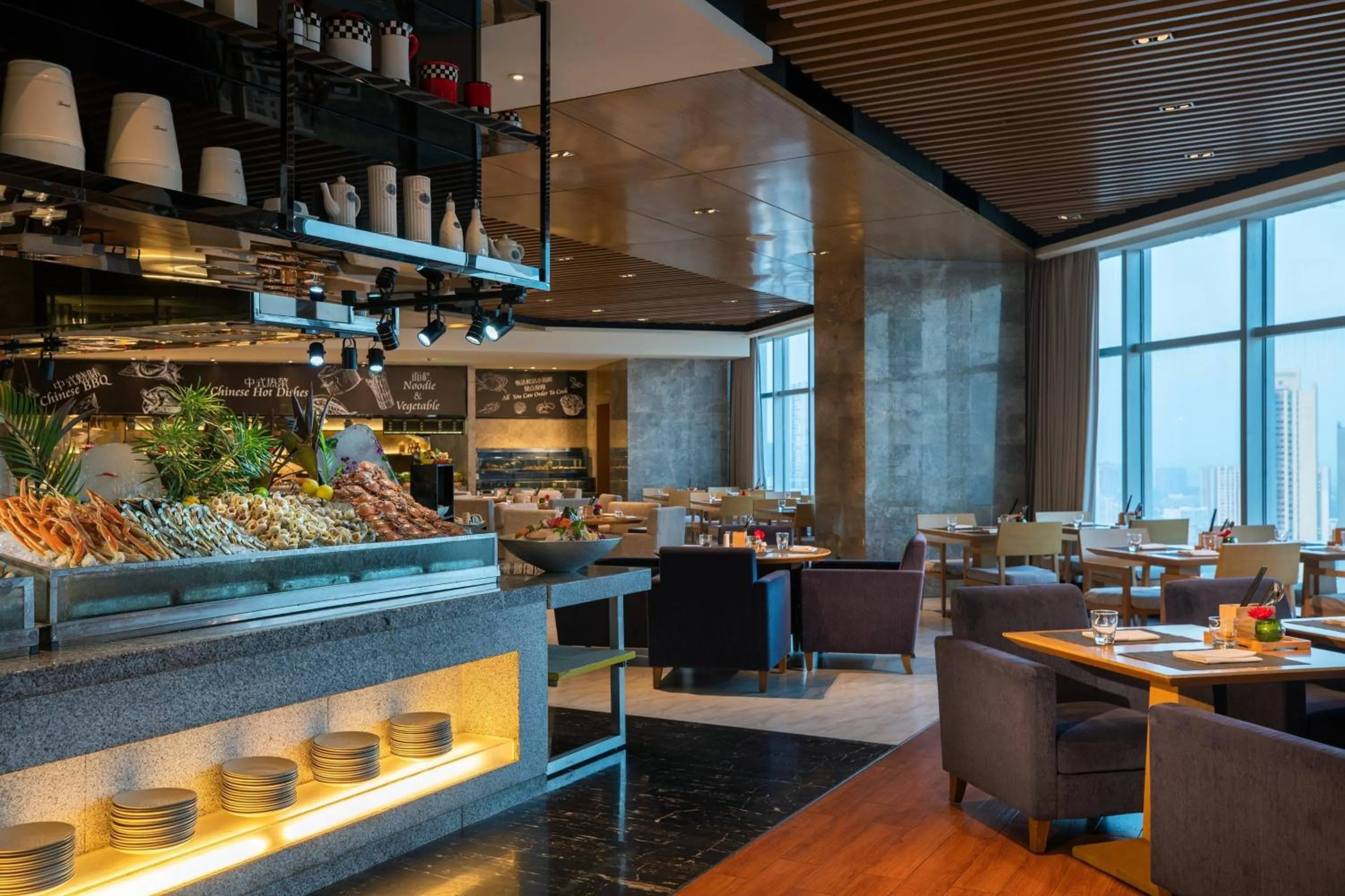 Restaurant/places to eat in Renaissance Huizhou Hotel