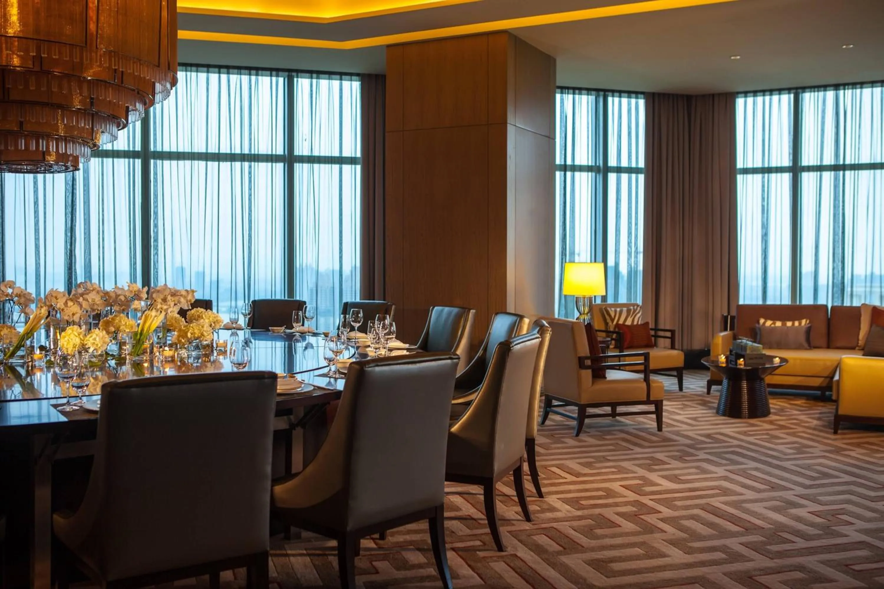 Restaurant/places to eat in Renaissance Huizhou Hotel