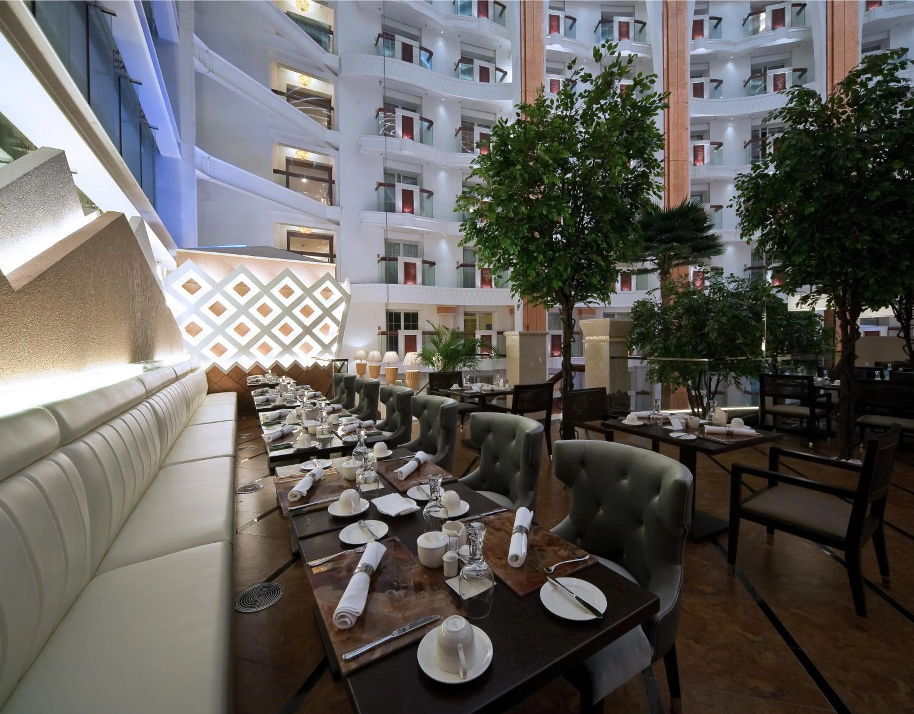 Lounge or bar in Nanjing Central Hotel