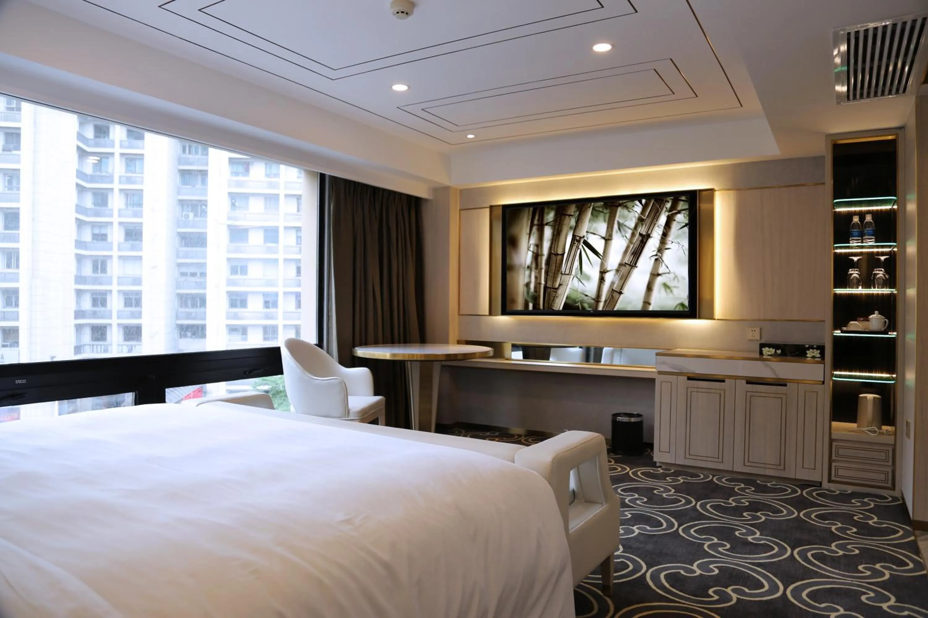 Street view, Bed in Nanjing Central Hotel