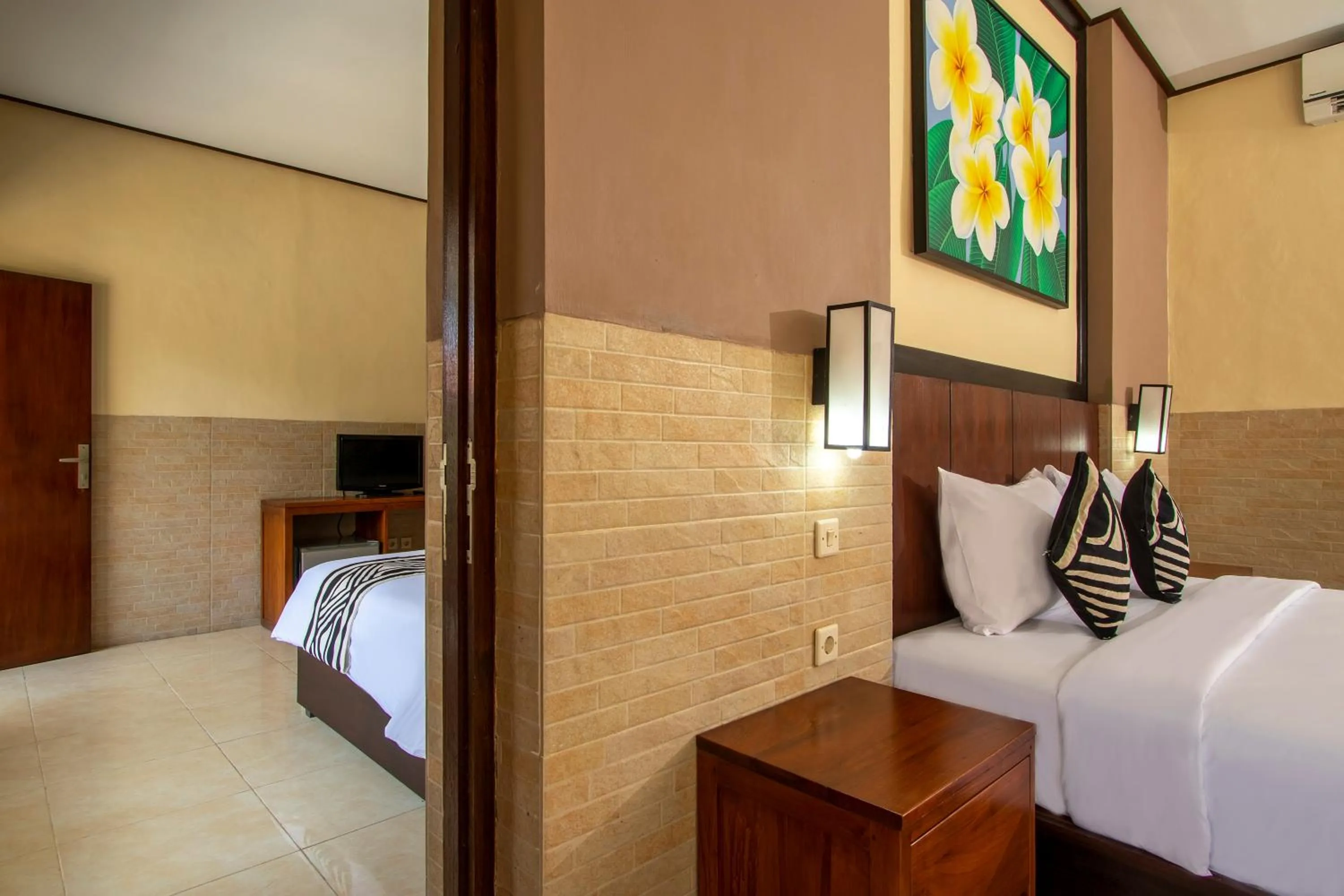 Decorative detail in Suriwathi Hotel Legian