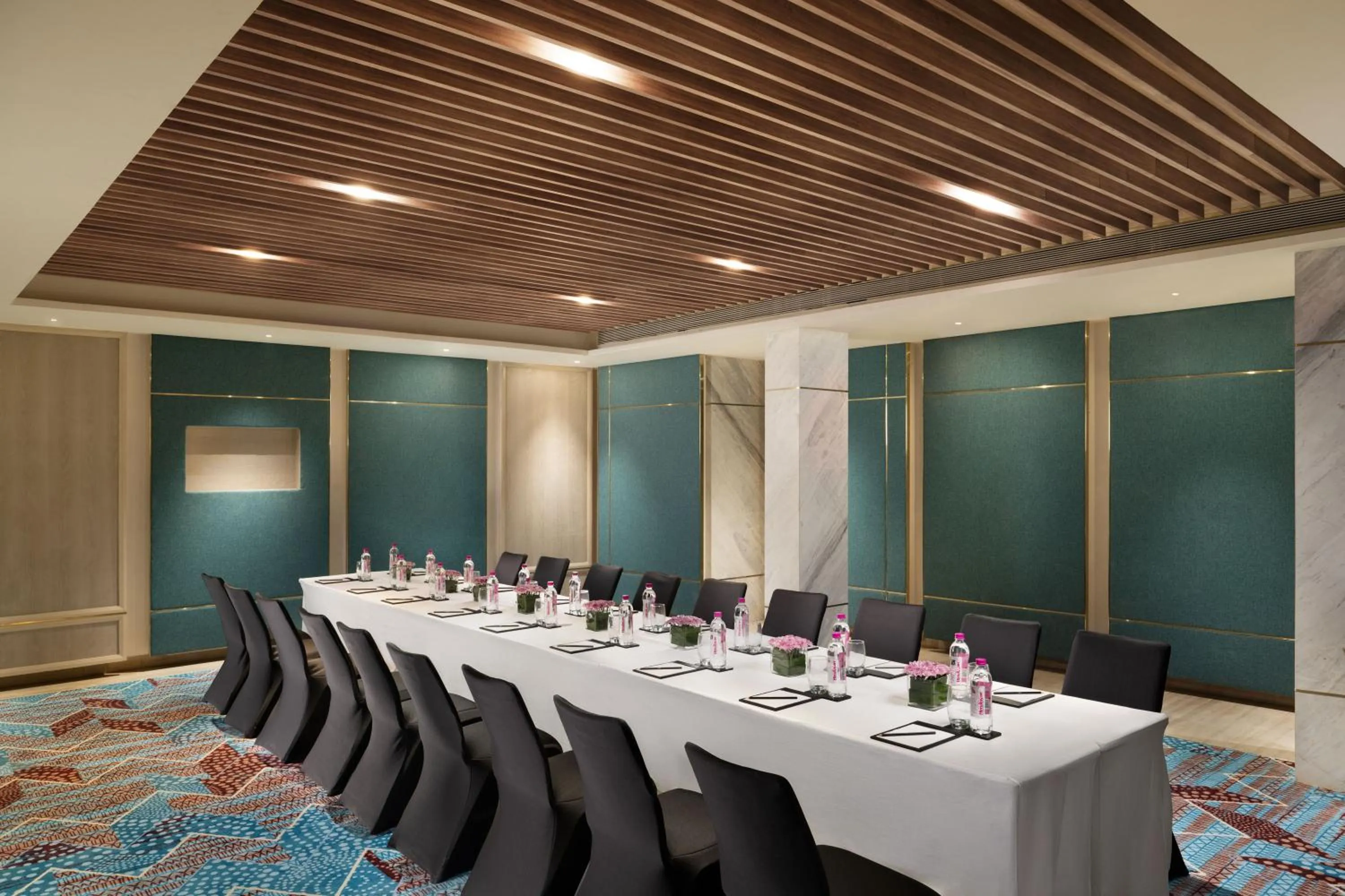 Business facilities in The Crown, Bhubaneswar - IHCL SeleQtions