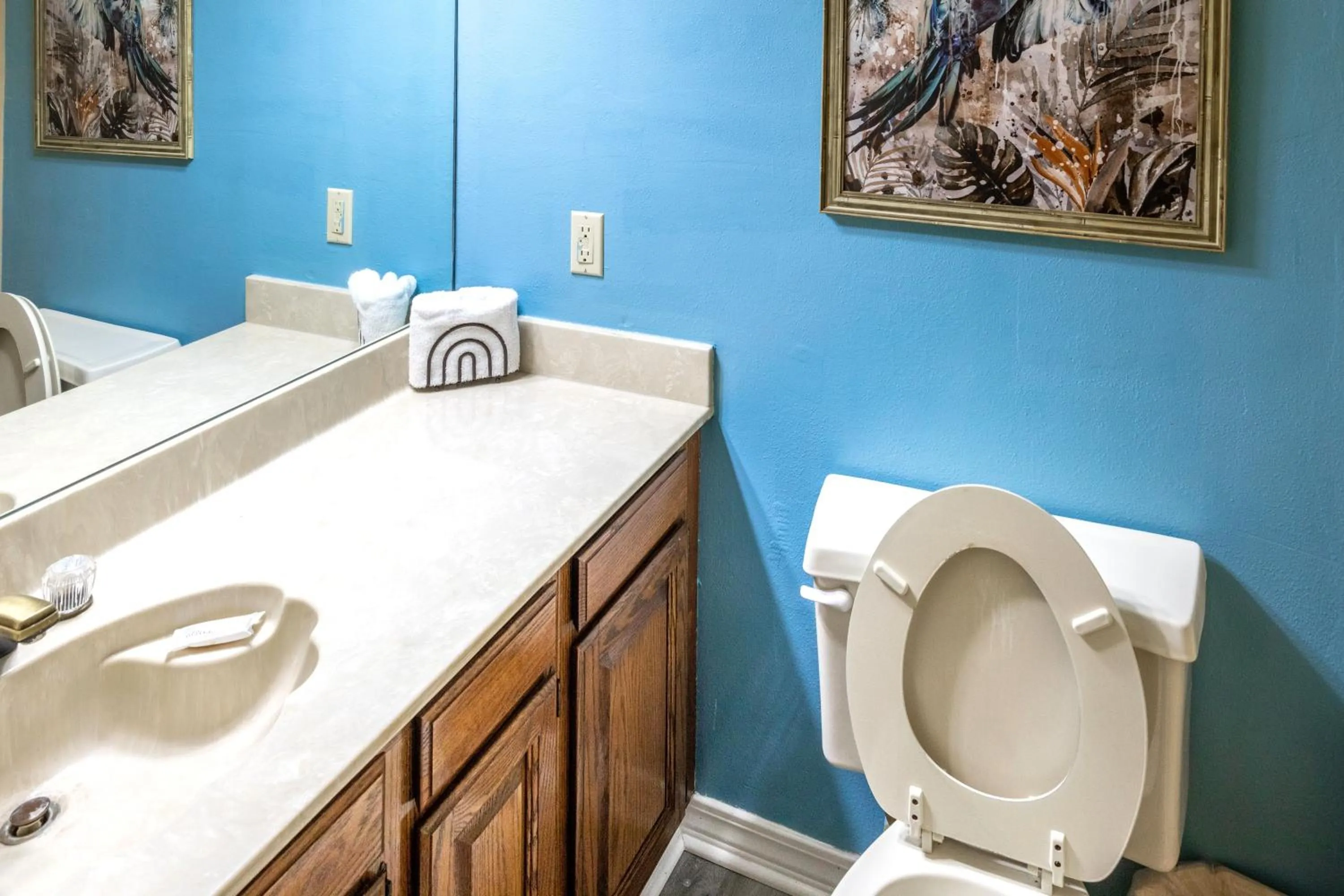 Bathroom in Royal Holiday Beach Resort