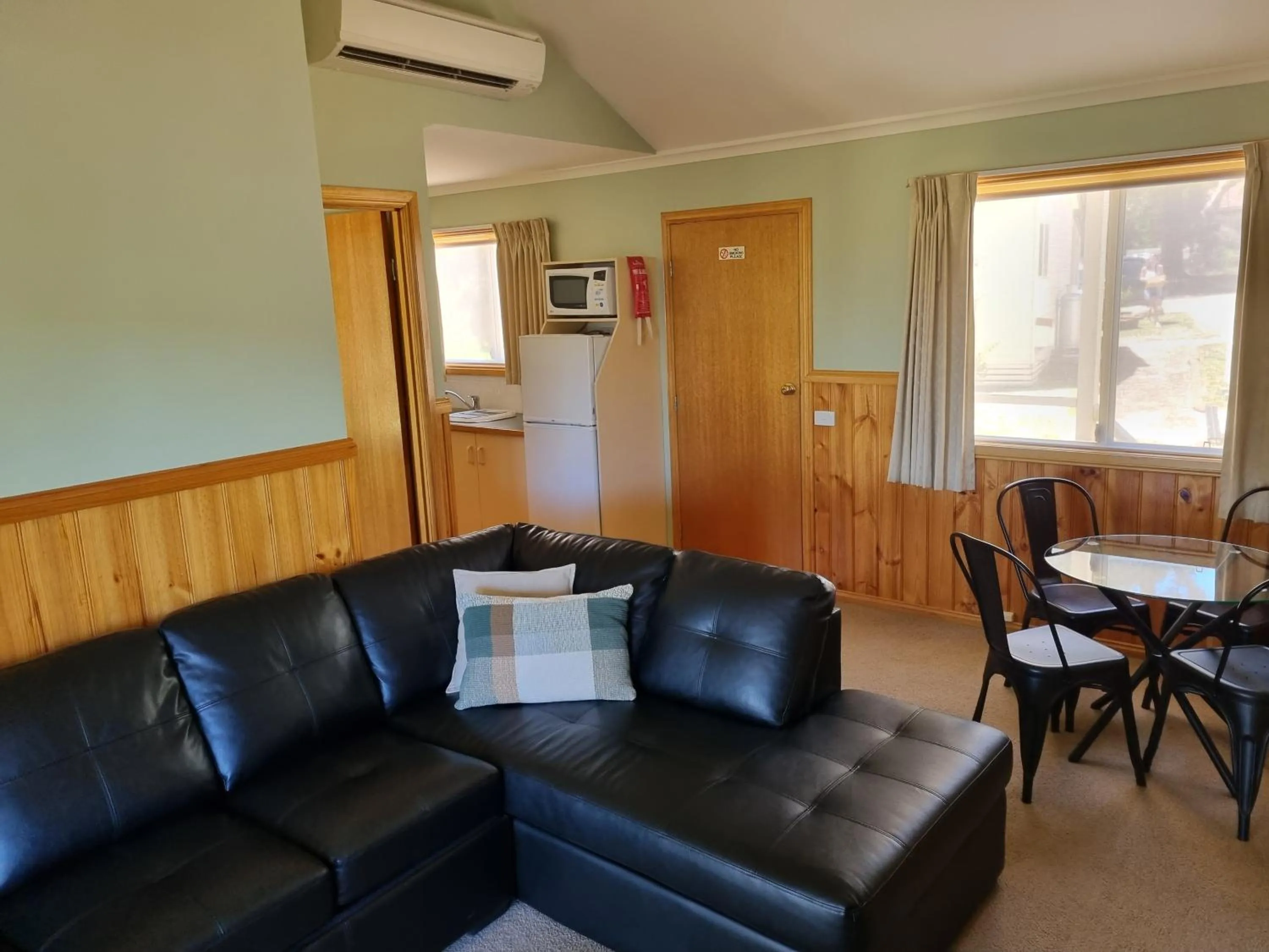 Living room in Golden Heritage Accommodation