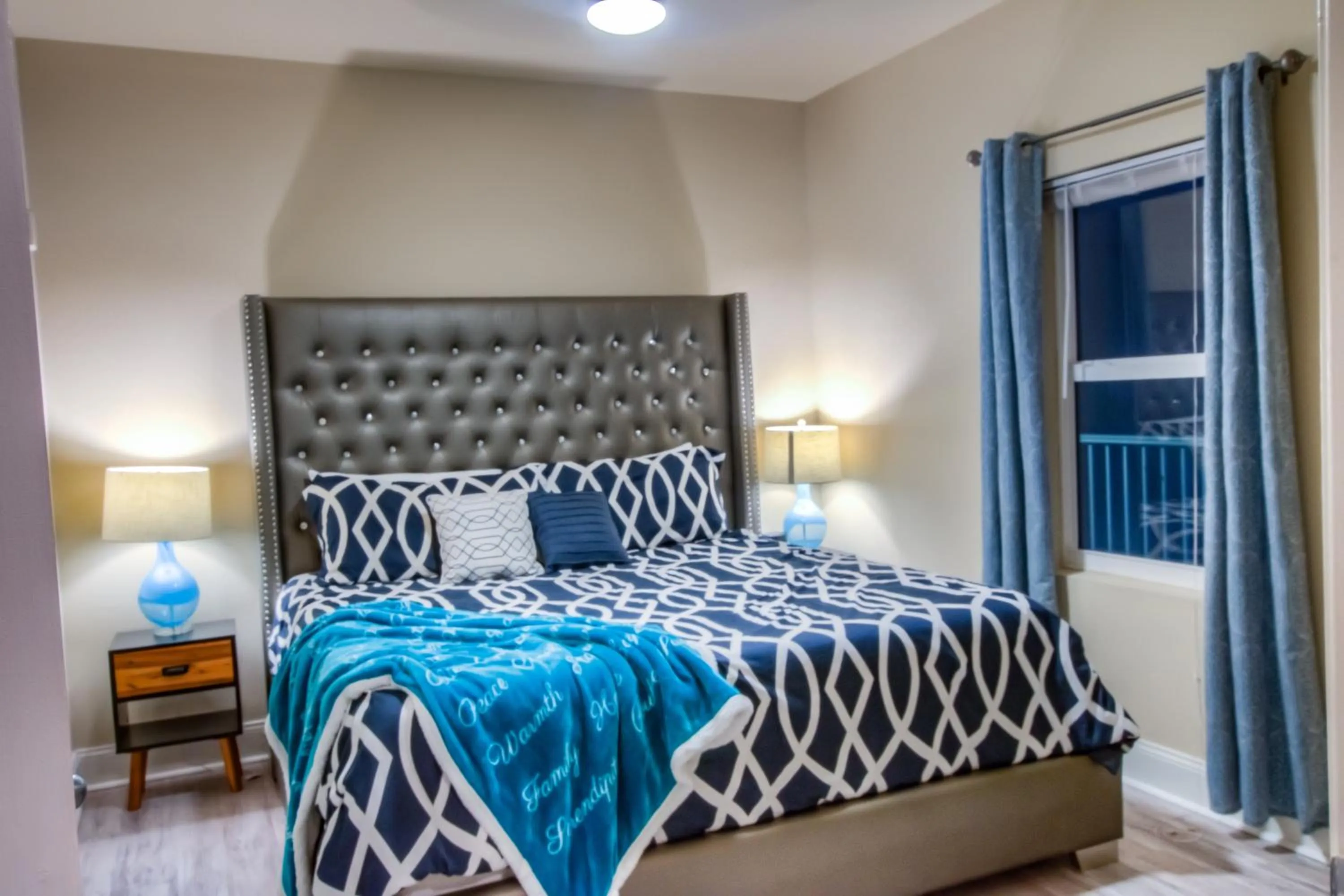 Bed in Laketown Wharf Resort 1036 By Aneliya