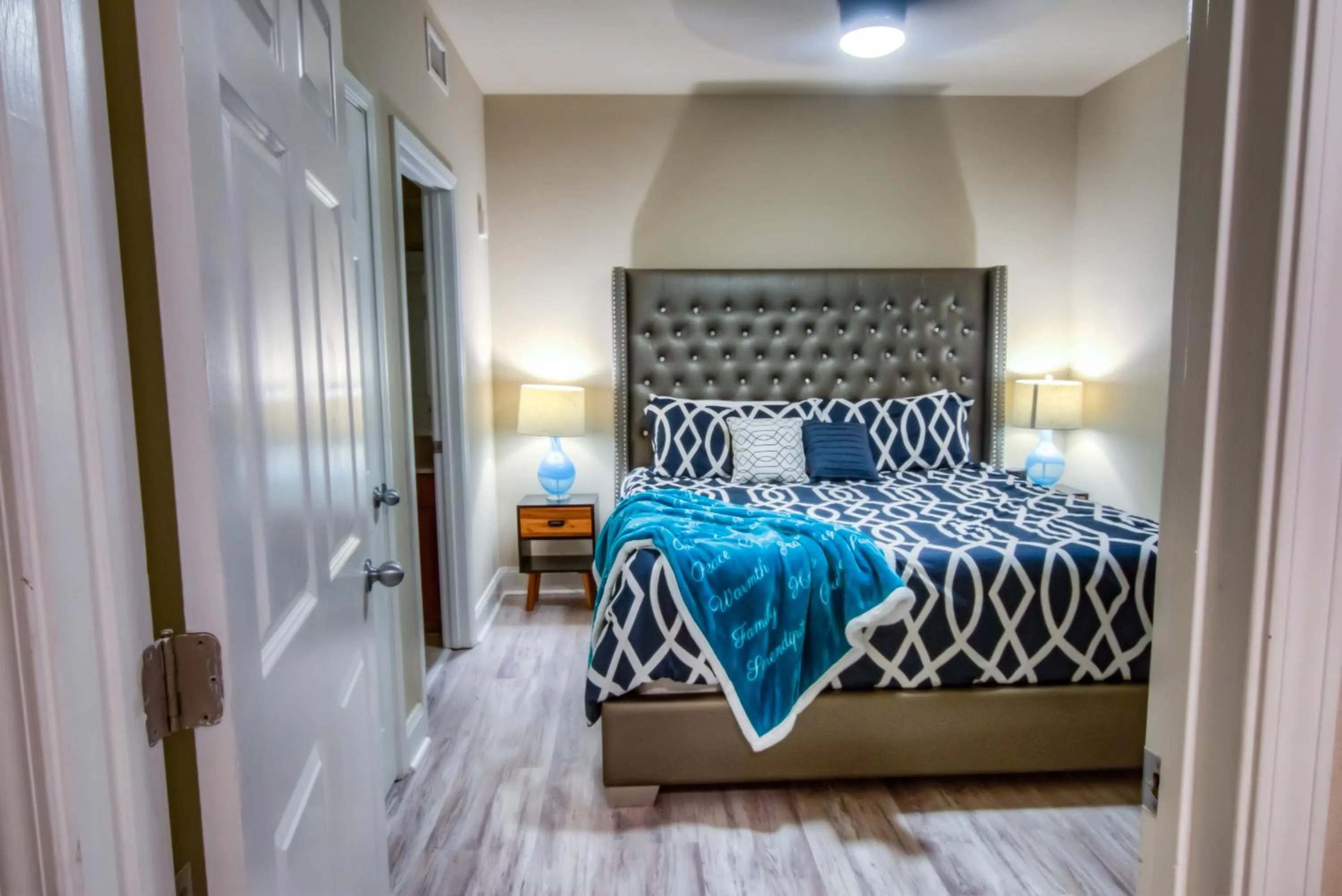 Bed in Laketown Wharf Resort 1036 By Aneliya