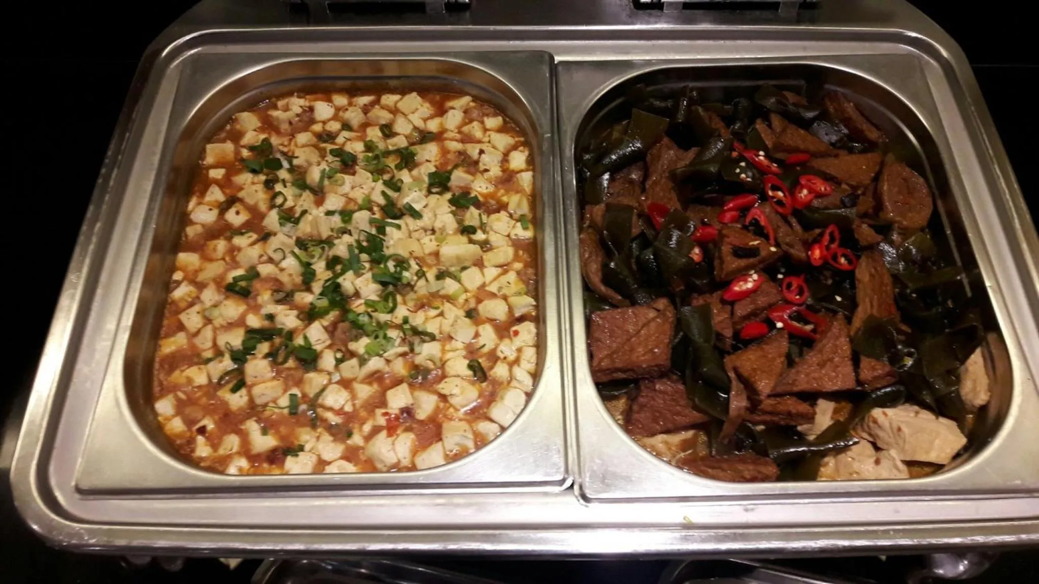 Buffet breakfast in Dengfeng Milan Business Hotel