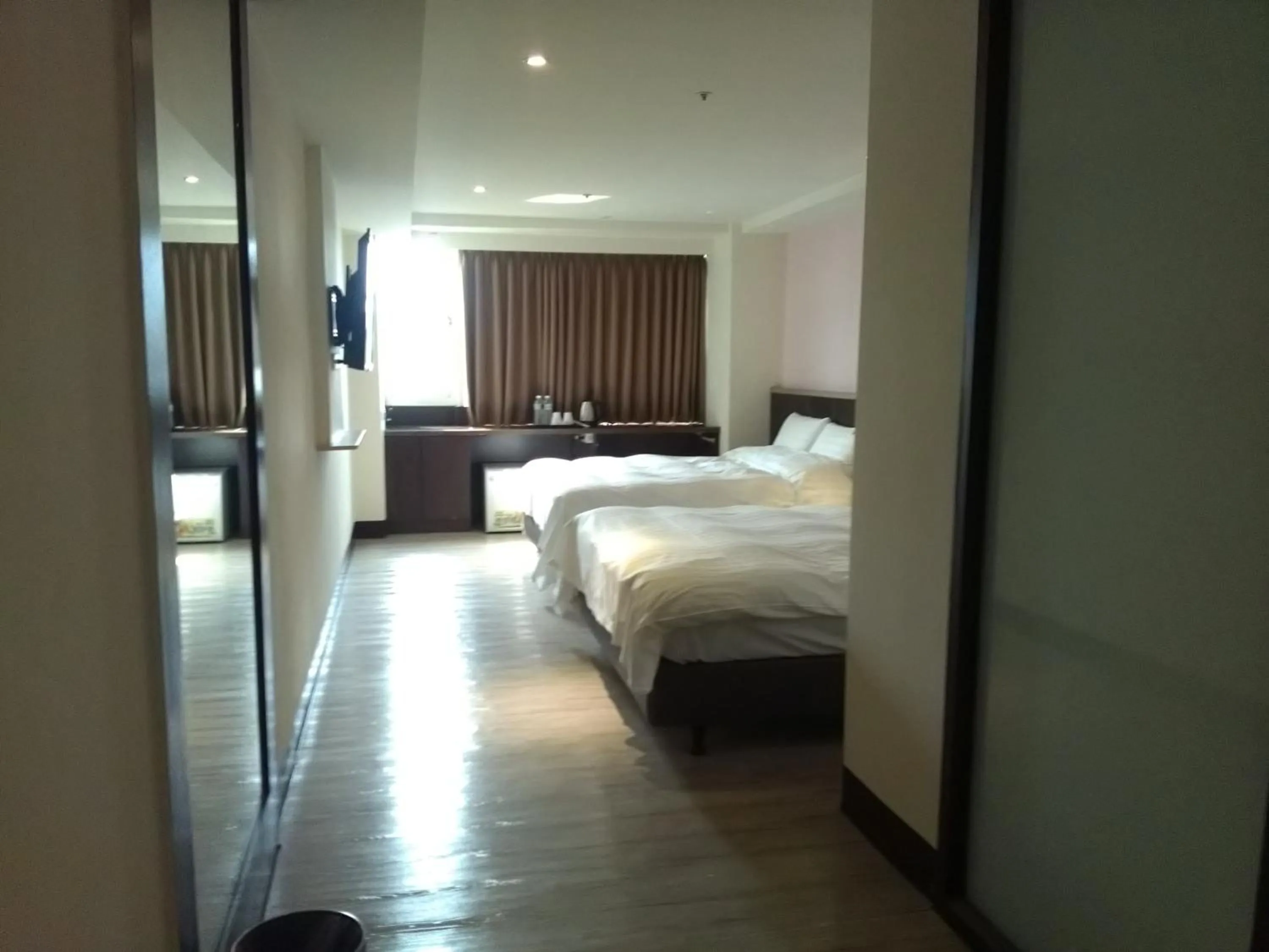 Bed in Dengfeng Milan Business Hotel