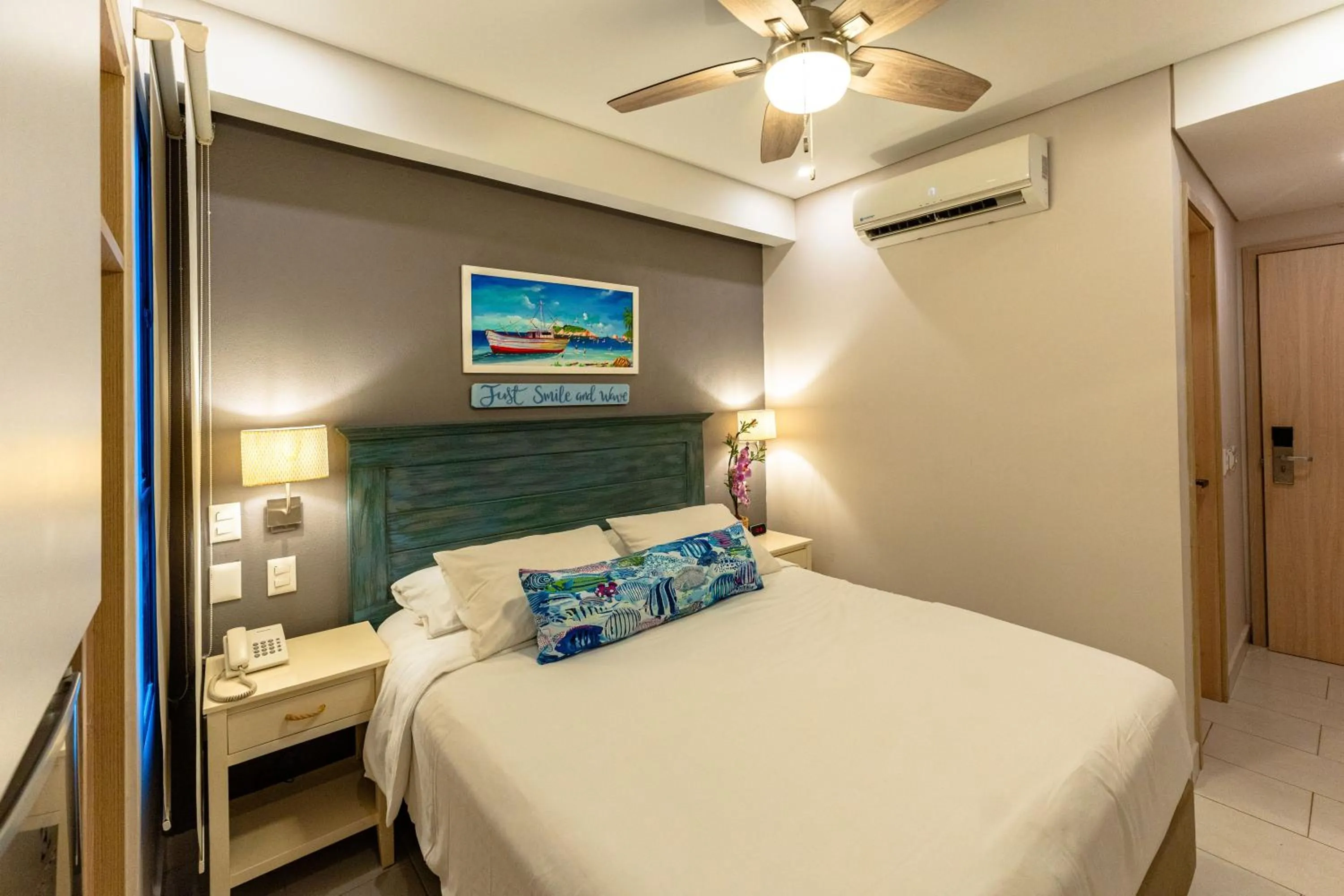 Bed in Casa Verano Beach Hotel - Adults Only