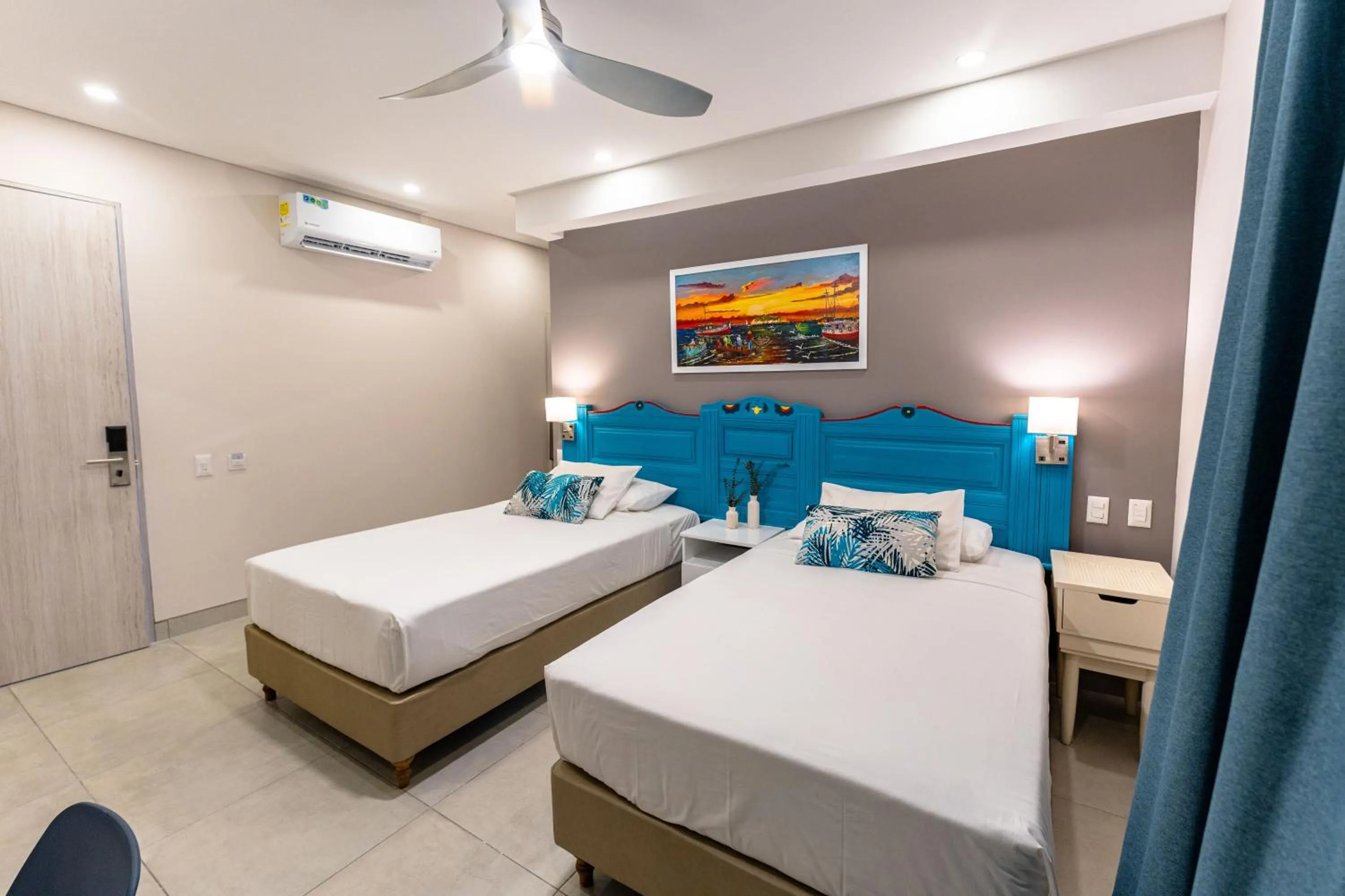 Bed in Casa Verano Beach Hotel - Adults Only