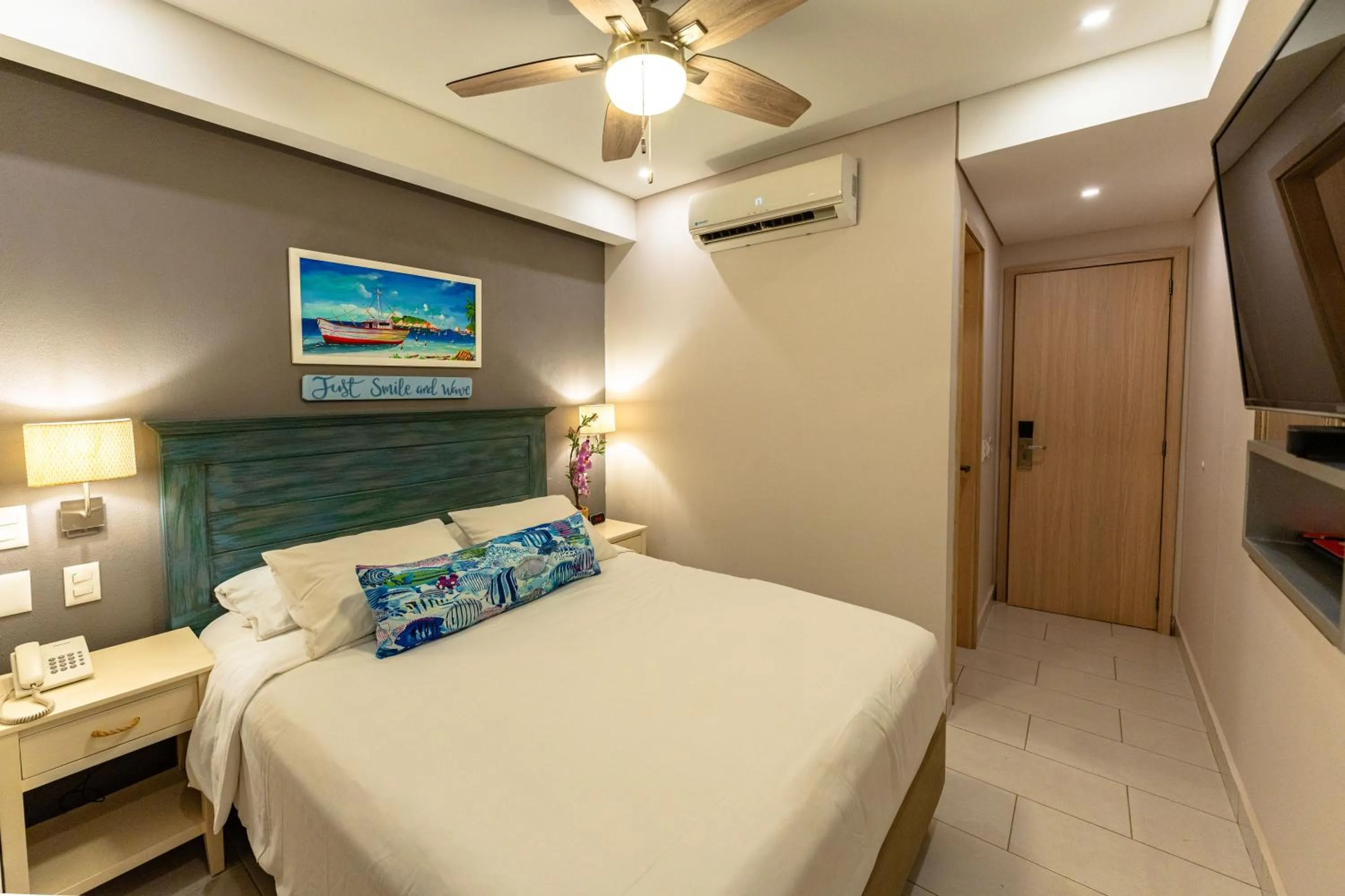 Bed in Casa Verano Beach Hotel - Adults Only