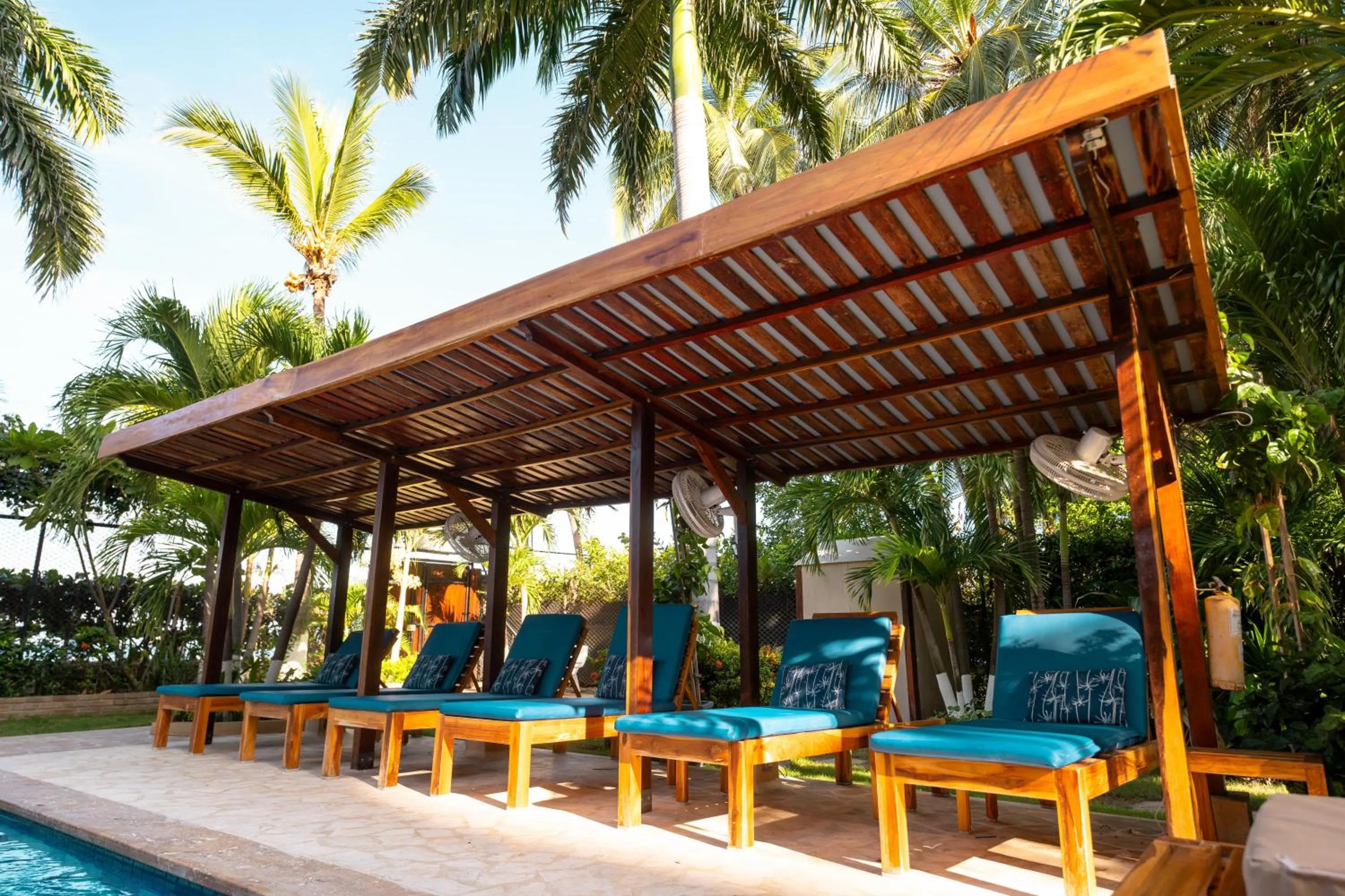 Swimming pool in Casa Verano Beach Hotel - Adults Only