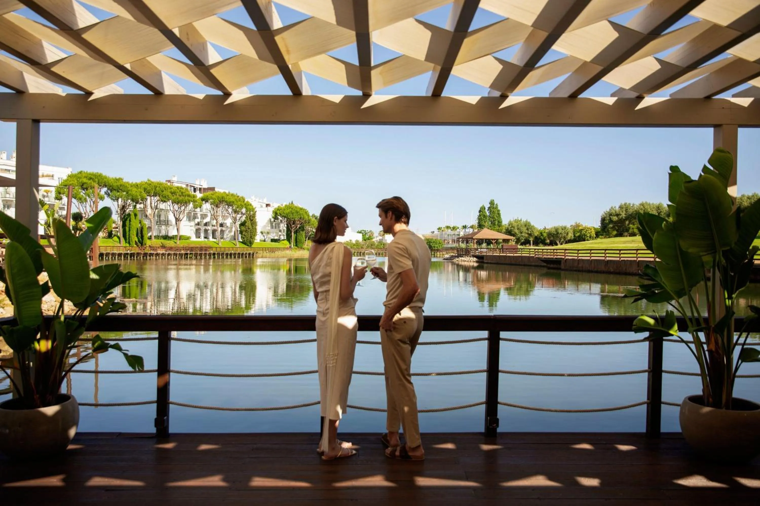 Restaurant/places to eat in Domes Lake Algarve, Autograph Collection