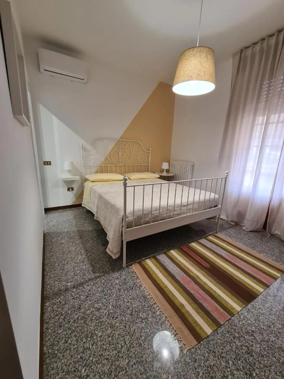 Photo of the whole room in B&B Catarina