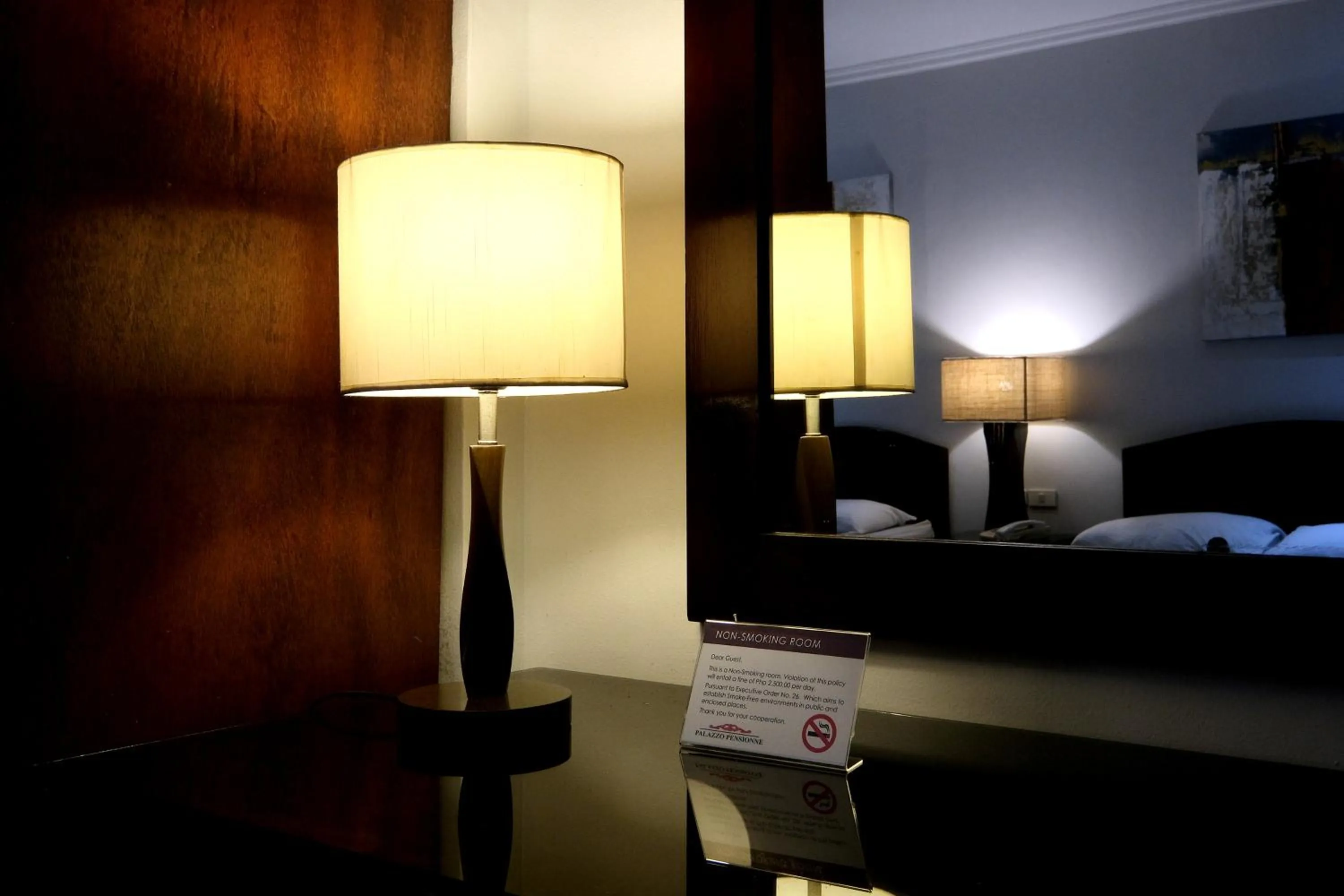 Decorative detail in Palazzo Pensionne