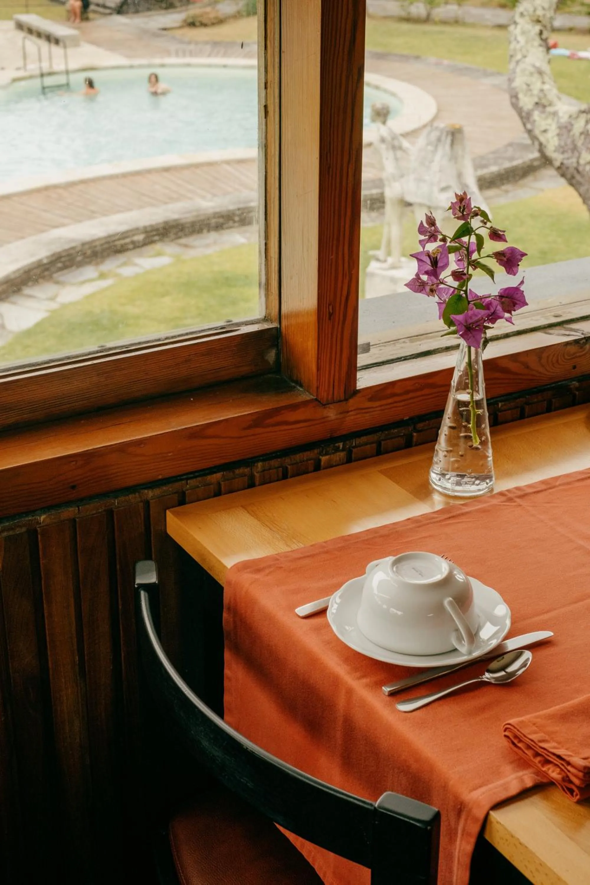 Dining area in Parque do Rio Ofir Hotel