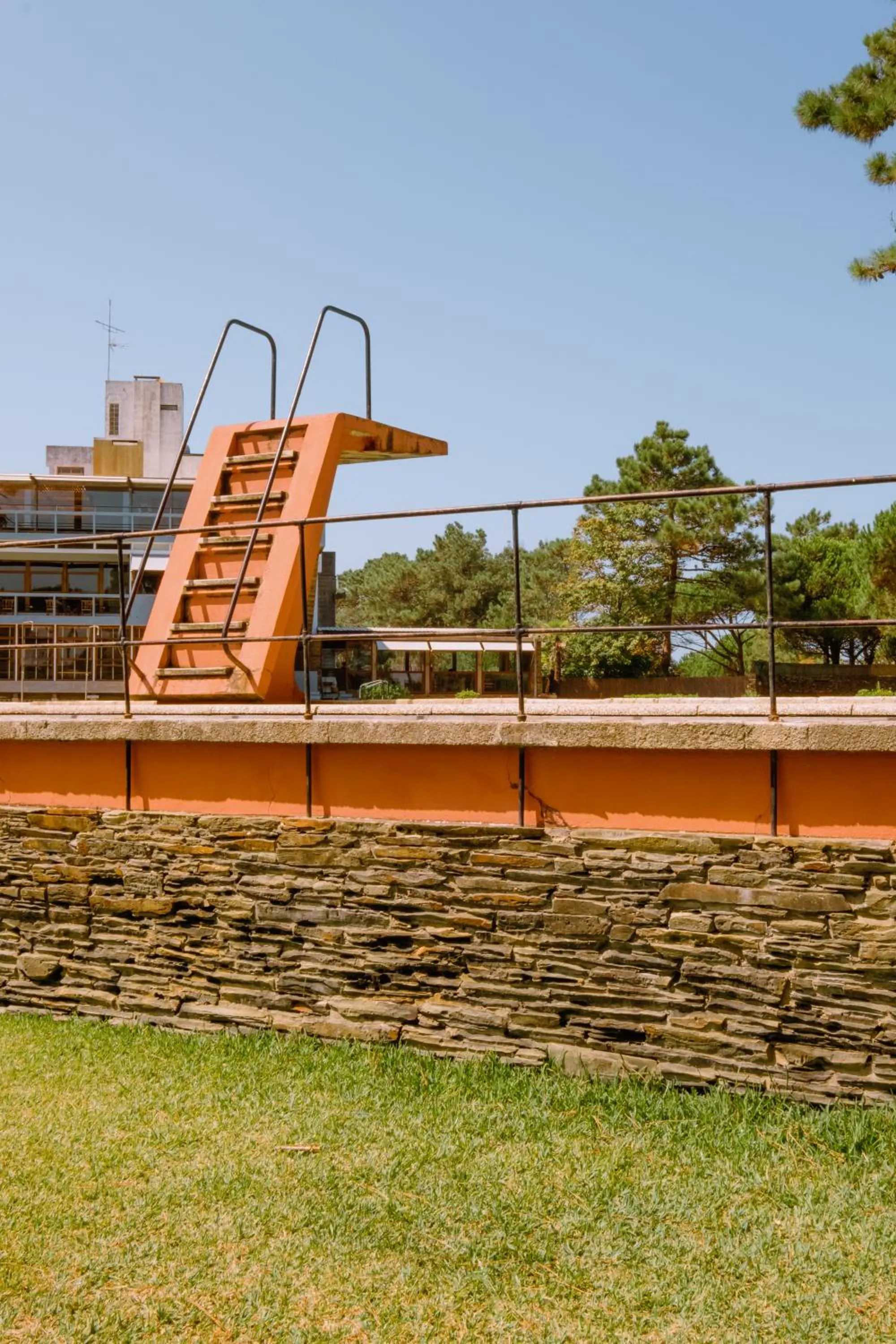 Swimming pool in Parque do Rio Ofir Hotel