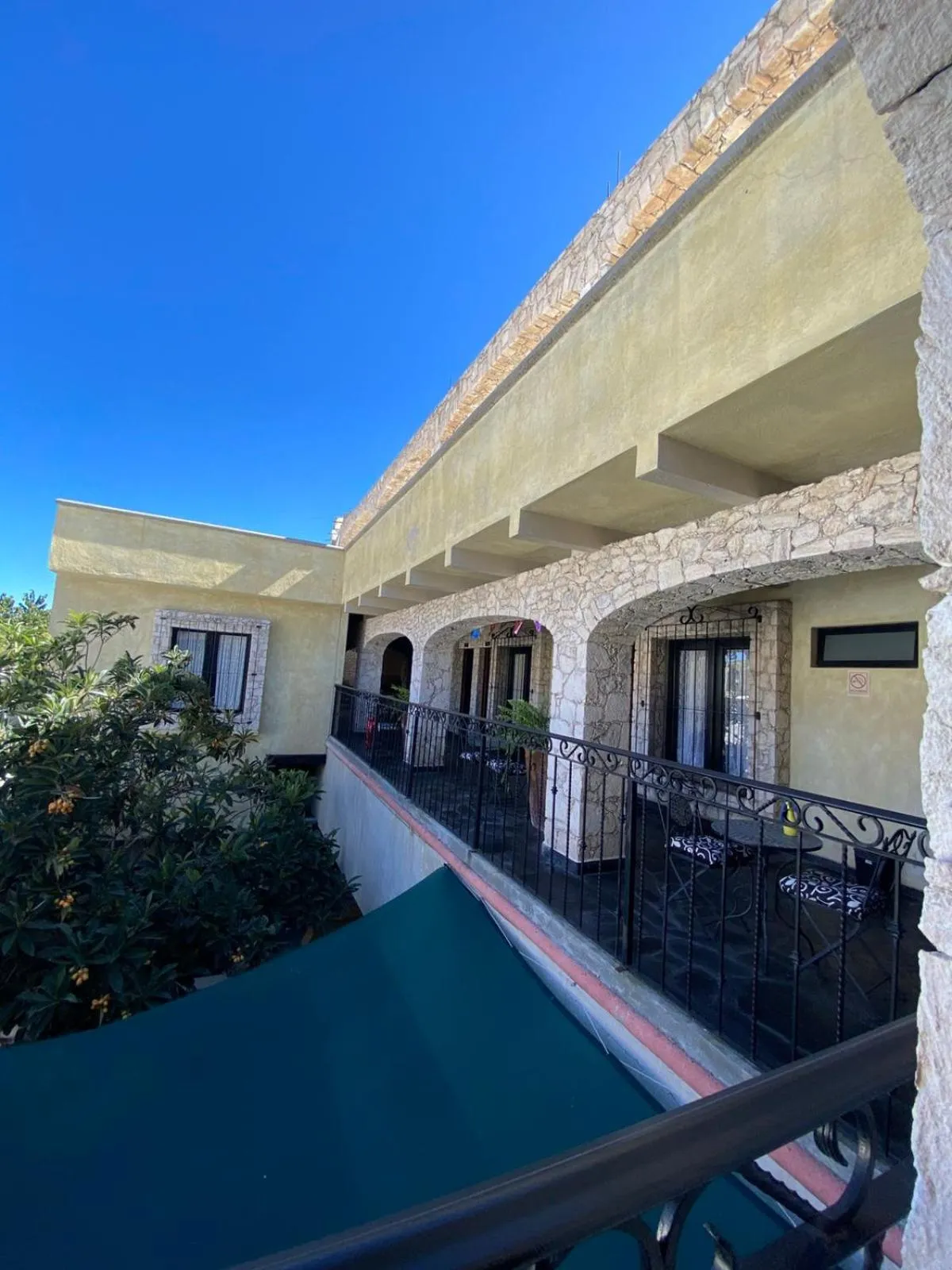 Day in Hotel Boutique Don Faustino