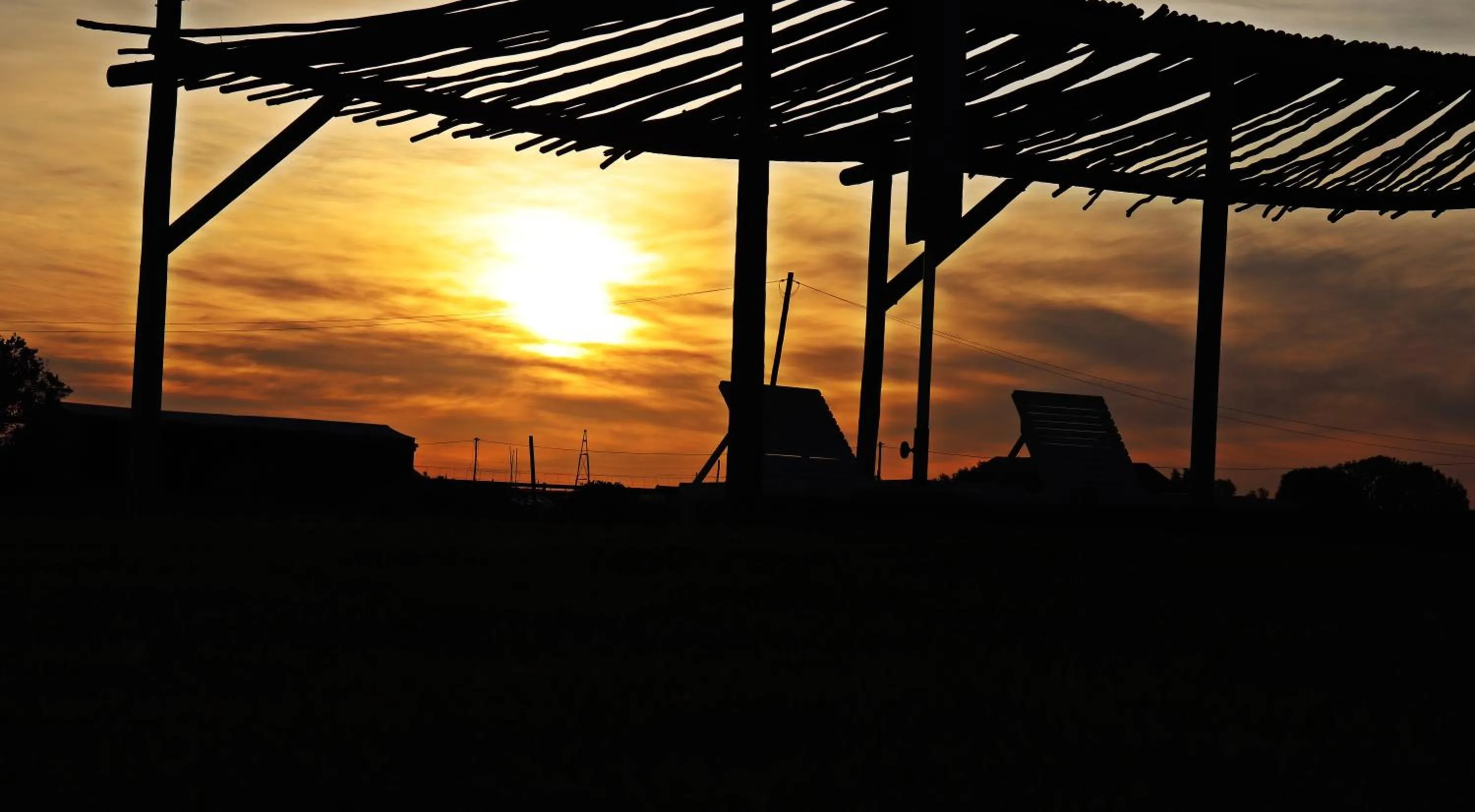 Swimming pool in Tortoise Trail Lodge