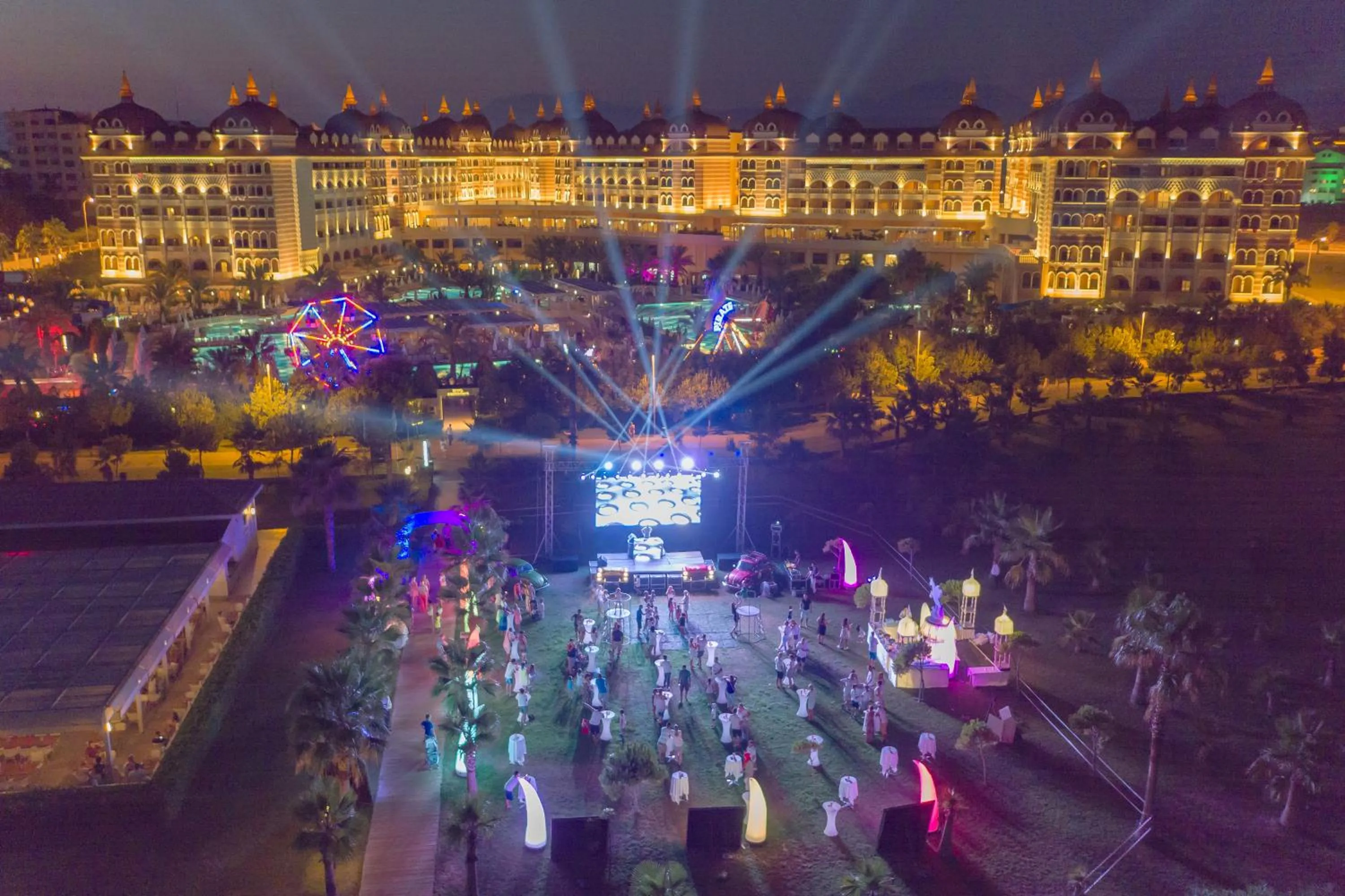 Night in Royal Alhambra Palace