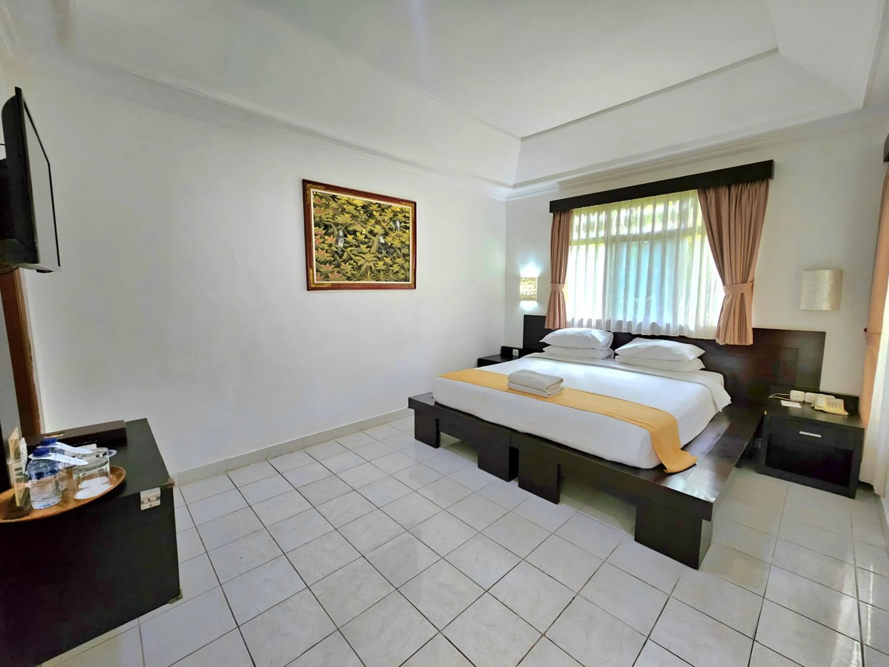 Bedroom, Bed in Satriya Cottages