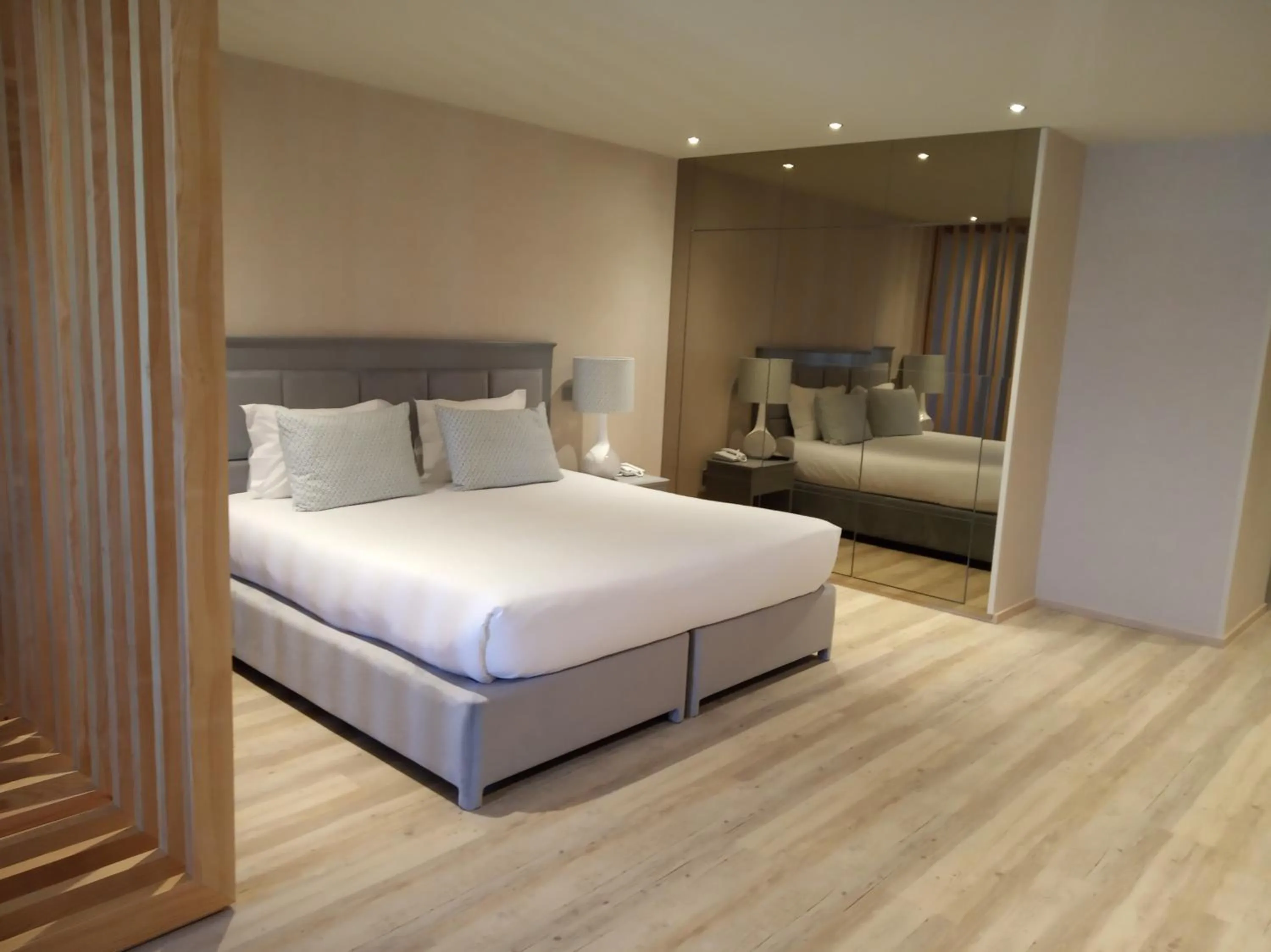 Bed in Hotel Cristal Vieira Praia & SPA