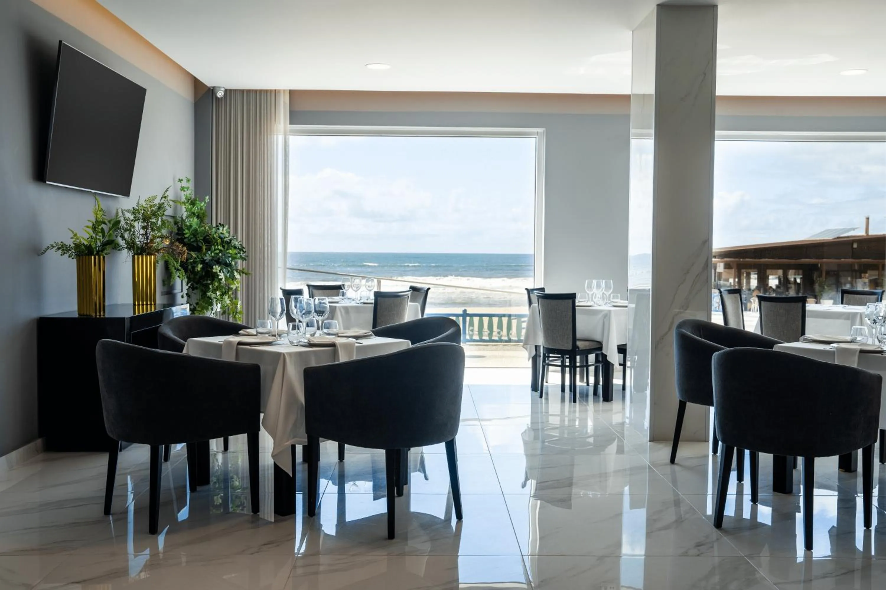 Restaurant/places to eat in Hotel Cristal Vieira Praia & SPA