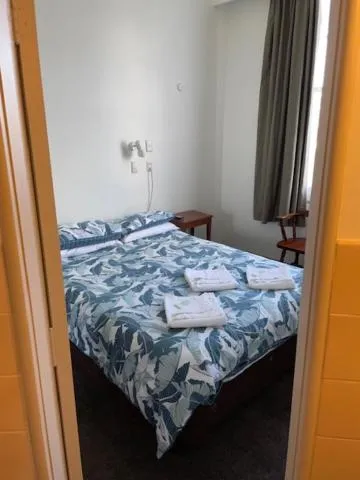 Bed in Grand Hotel - Whangarei