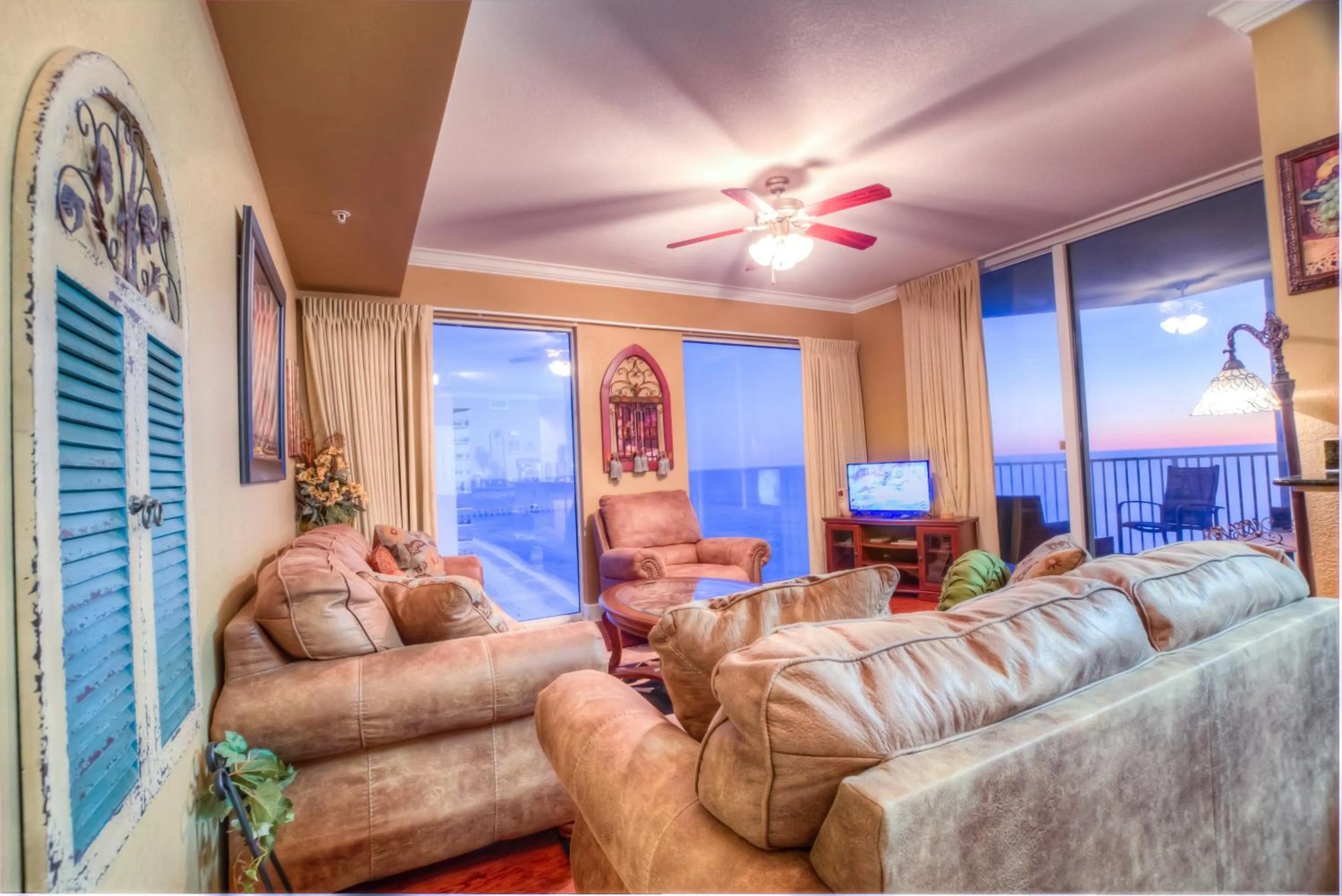 Tidewater Beach Resort 1818 By Aneliya